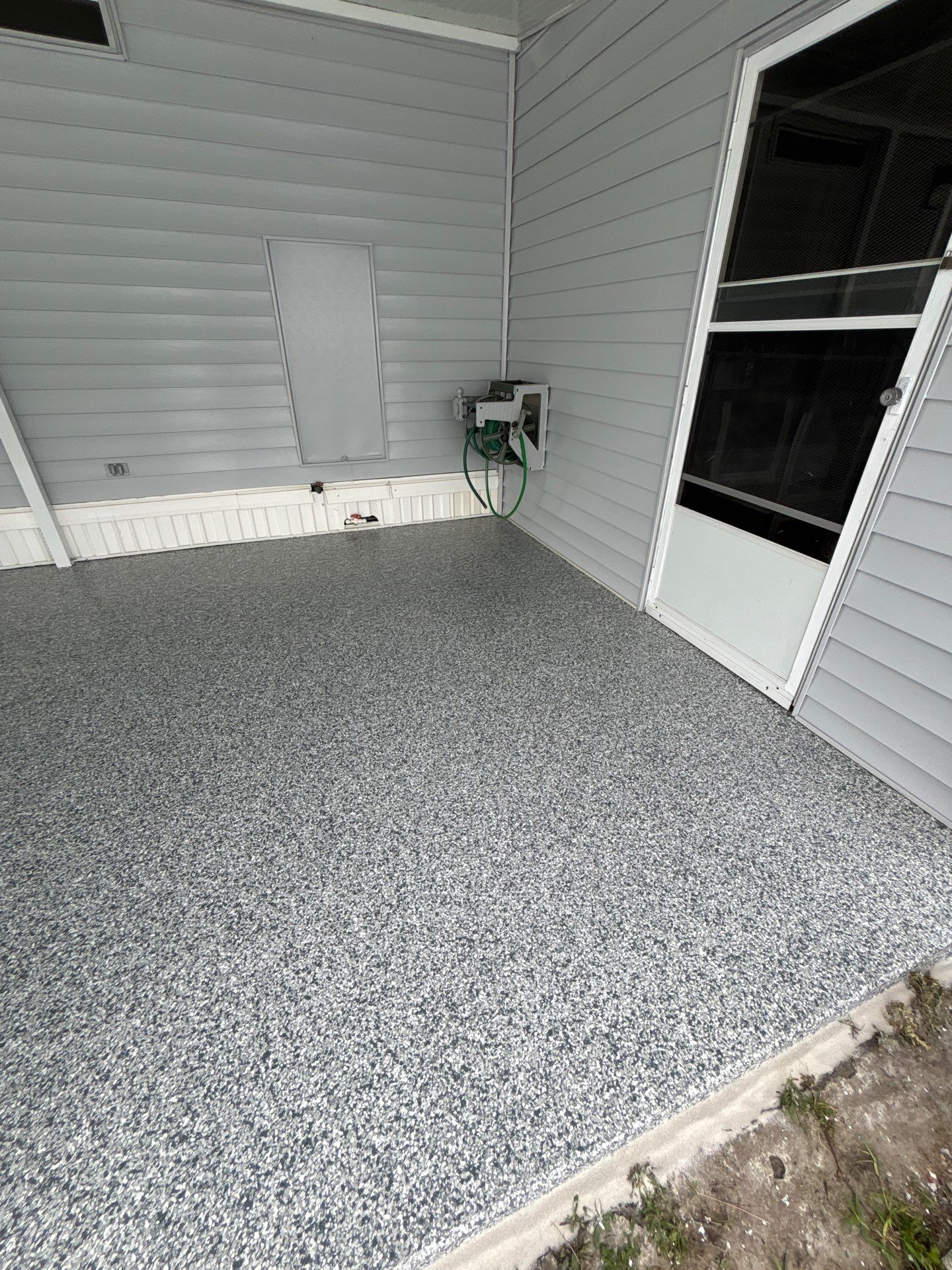 Driveway Floor Coating Using Gravel Flake by Performance Floors & Coating