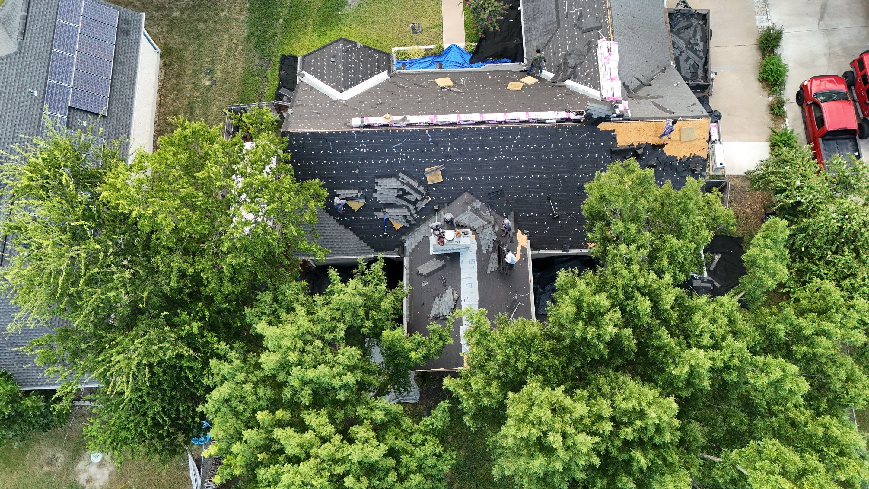 Replacement using Owens Corning - Duration - Teak by Action Exteriors Austin