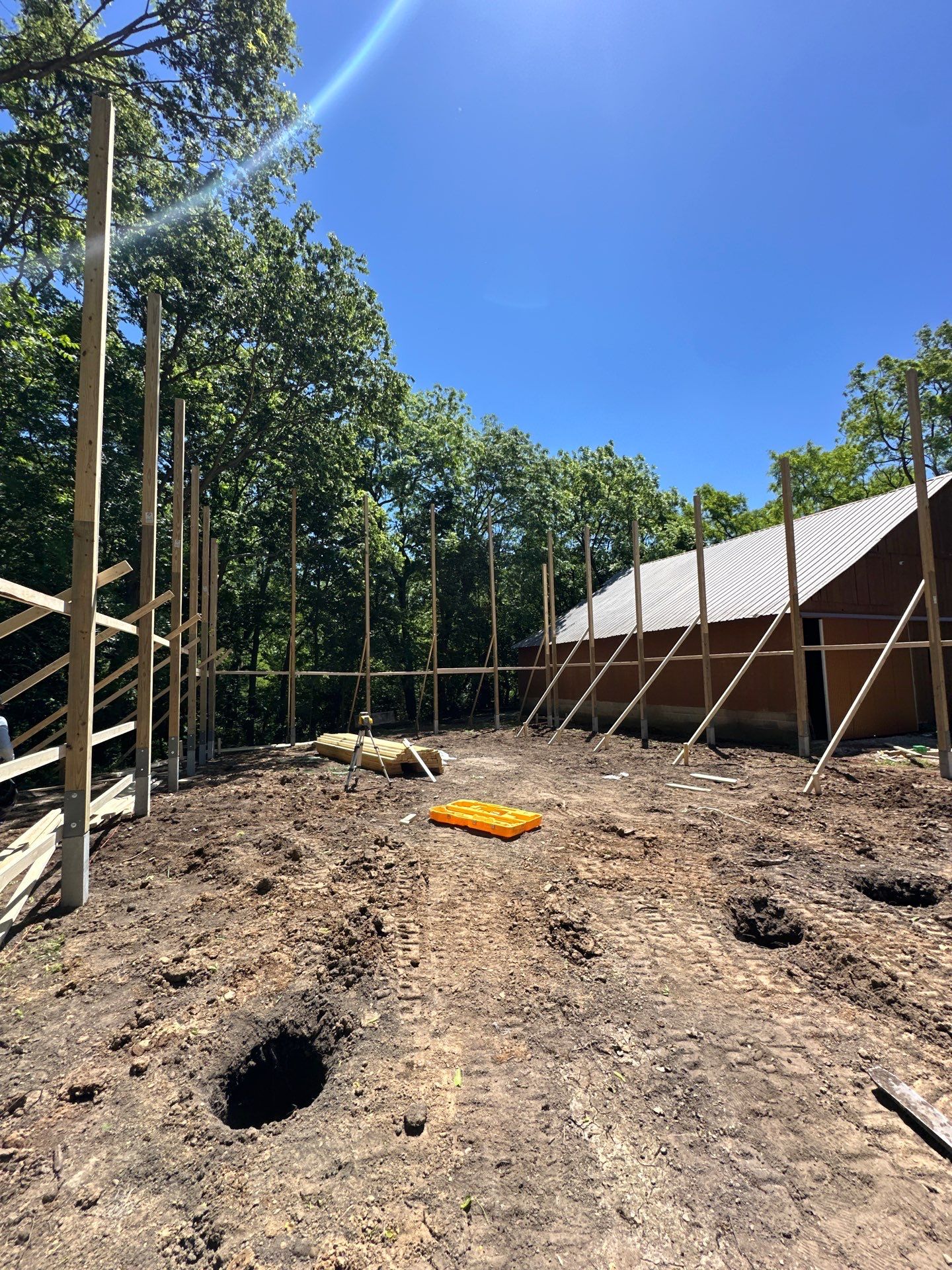 40'x50'x16' Pole Barn Project by The Barn Builders