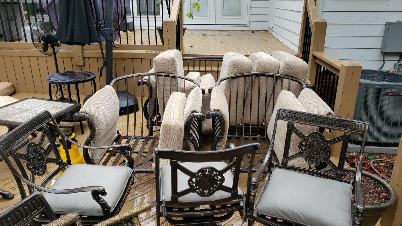 House Wash using cleaner by Power Wash Masters LLC