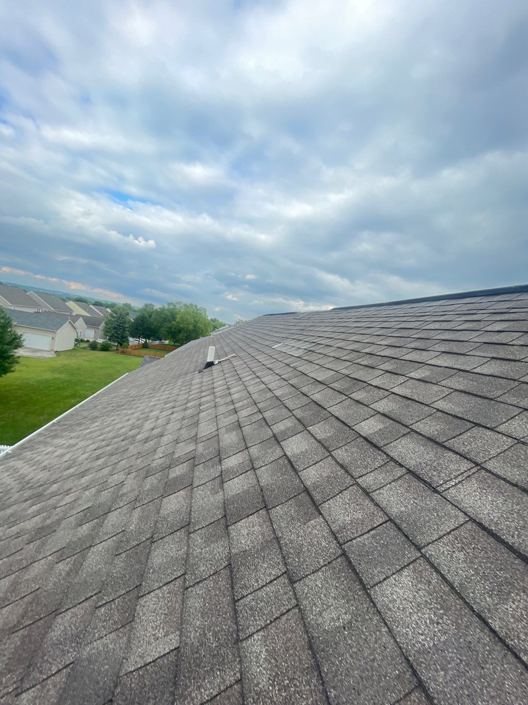 roof replacement using Onyx Black Durations by WIW Enterprises Inc