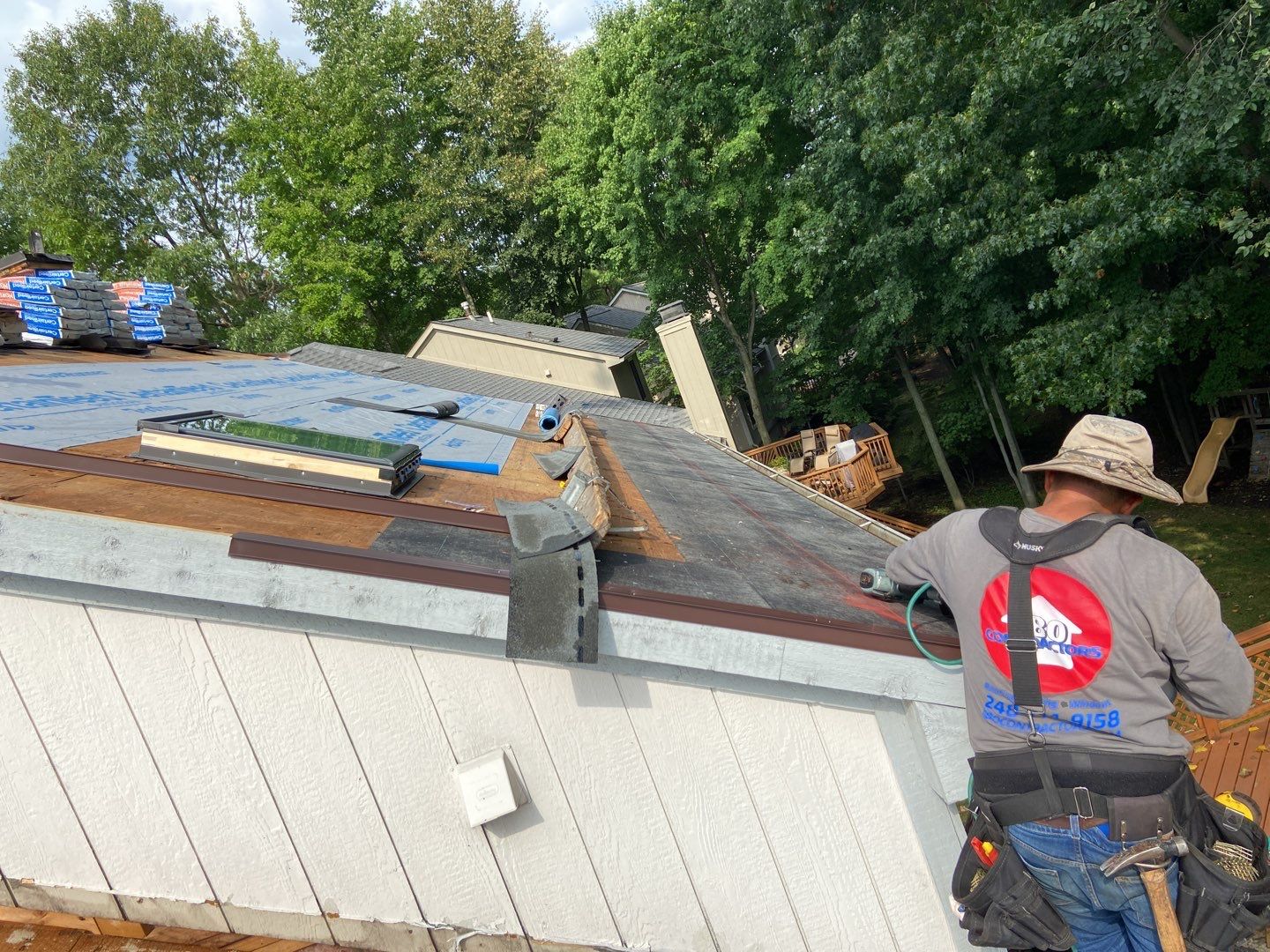 Roof Replacement using CertainTeed Landmark by 180 Contractors
