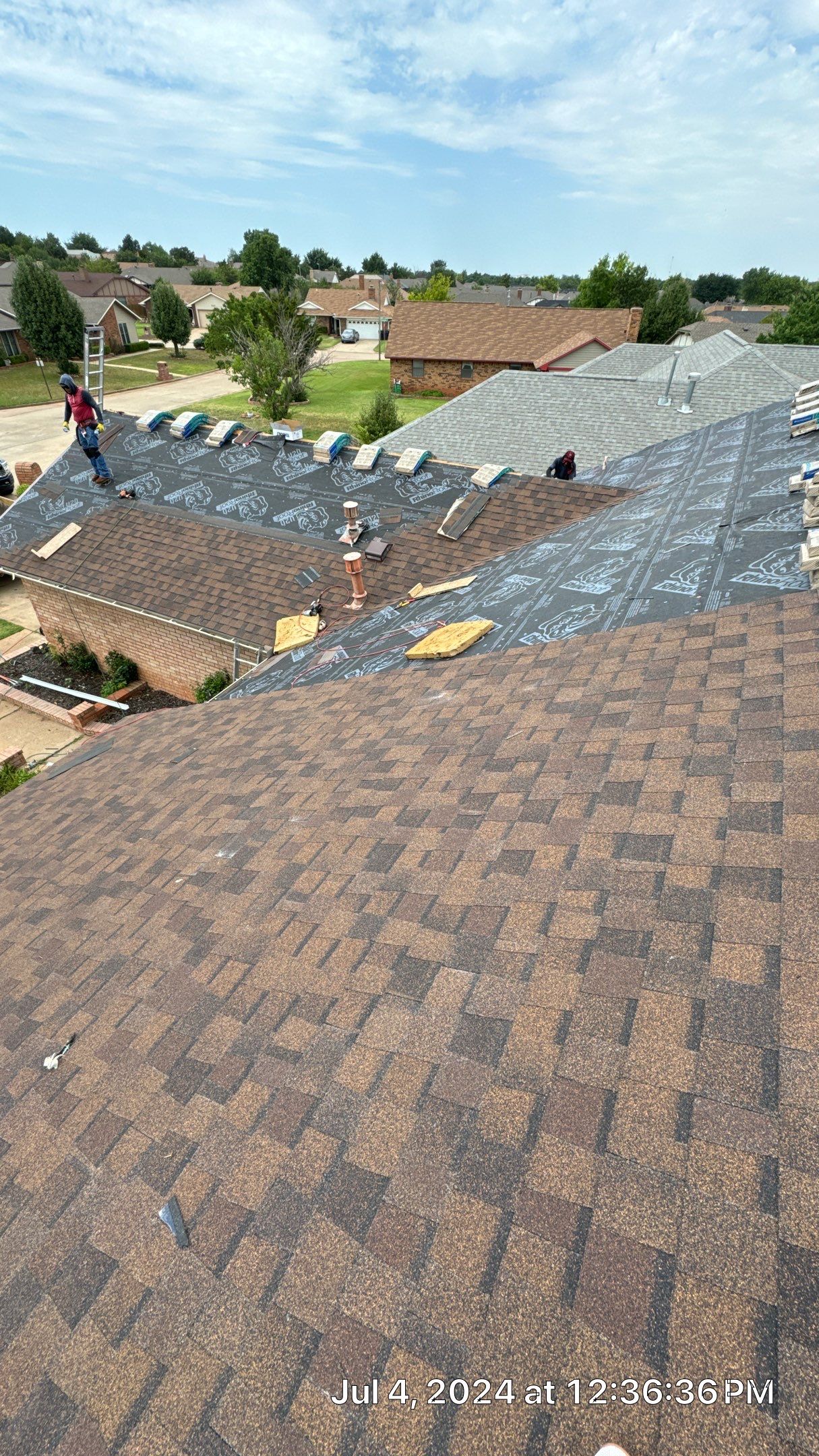 Roof Installation using Certainteed Landmark by Castillo Roofing