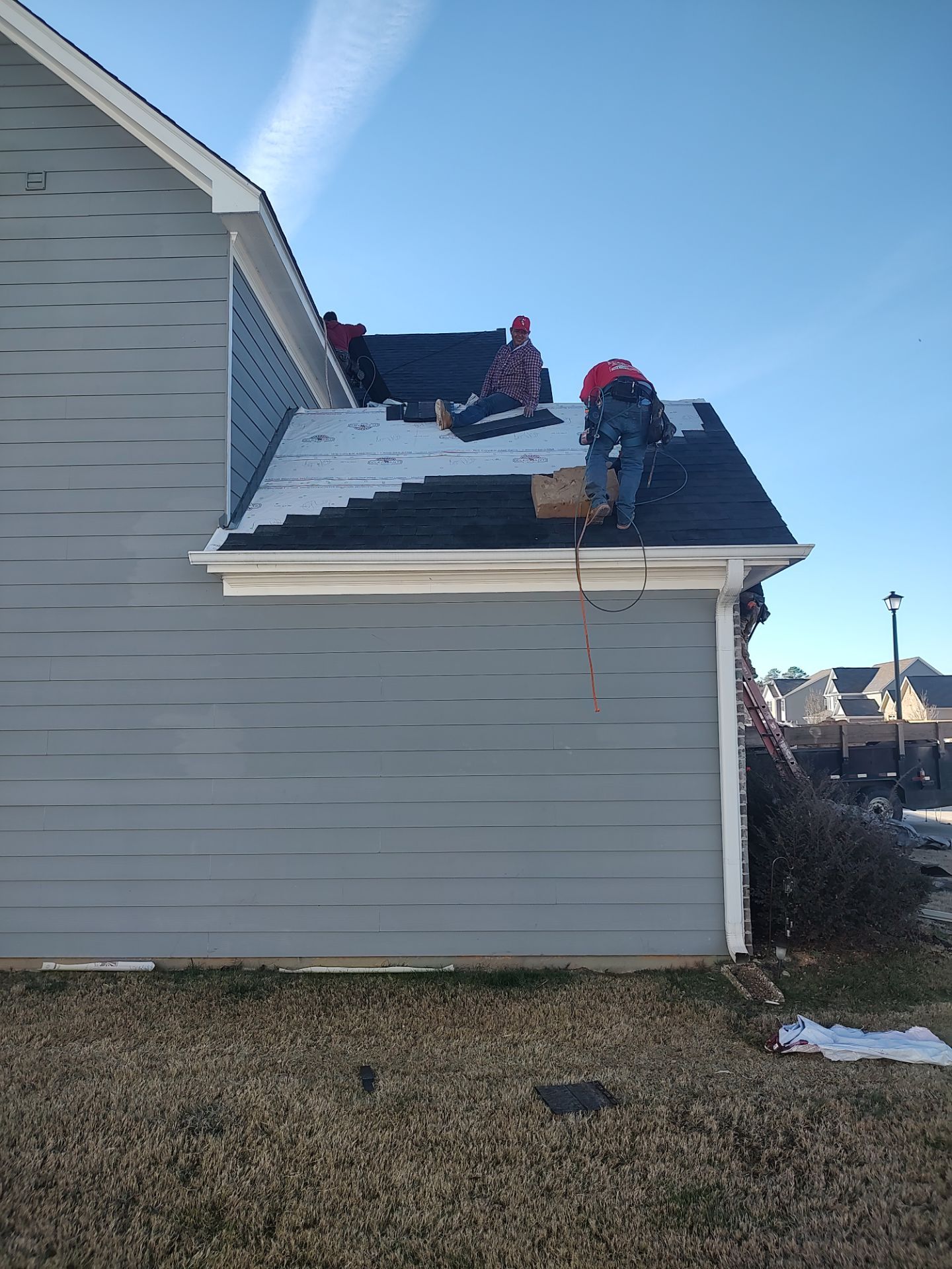 GAF Natural Shadow - Charcoal by Elite Roofing LLC