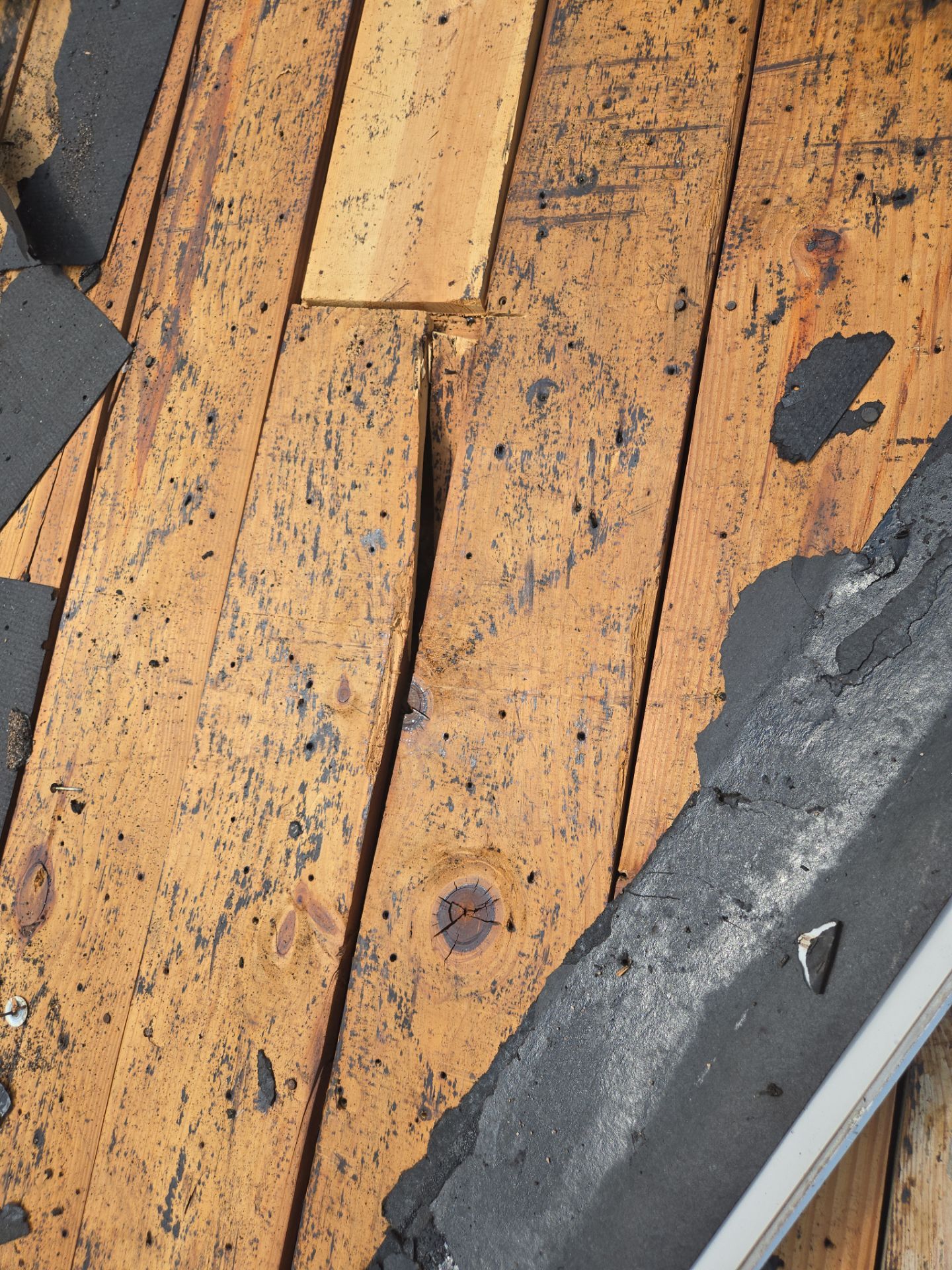Project in St. Petersburg 33710 by Mitchell Roofing Company LLC 
