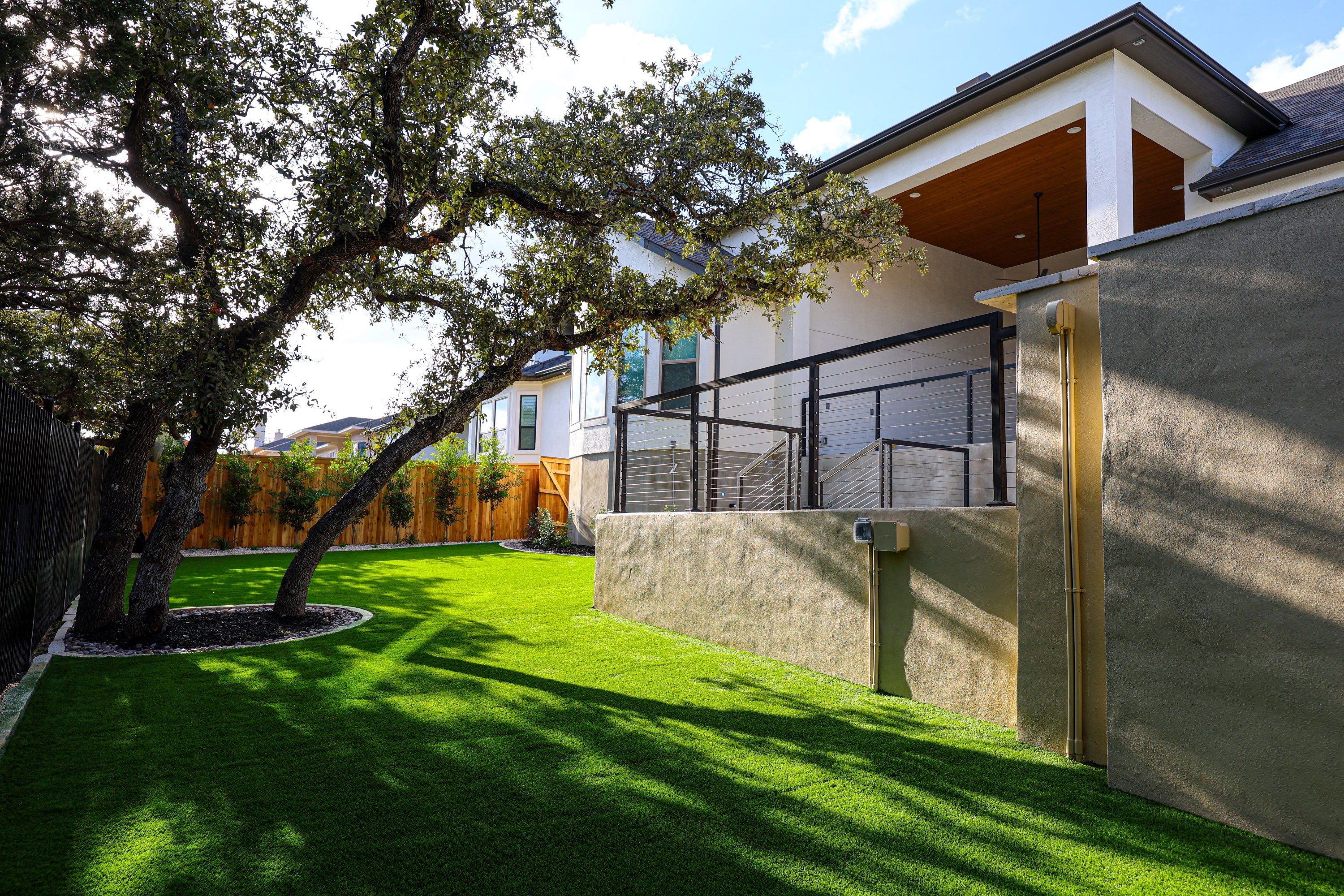 Shavano Highlands, San Antonio Tx. by Hole In One Lawns, LLC
