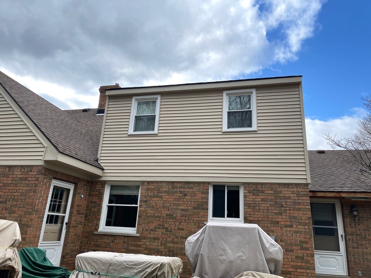 Siding Replacement using CertainTeed Restoration Classis D4 by 180 Contractors