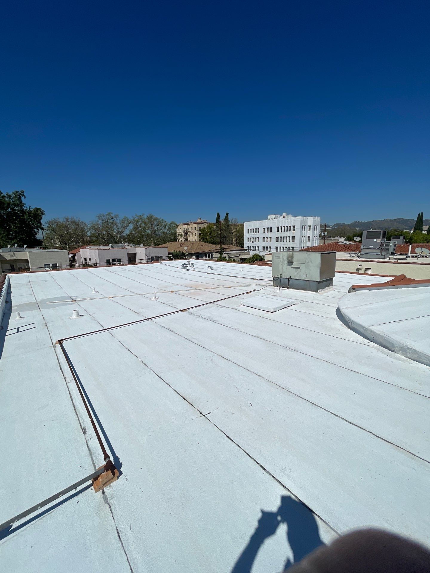 New Roof! Apartment Building in L.A.  by Hull Brothers Roofing