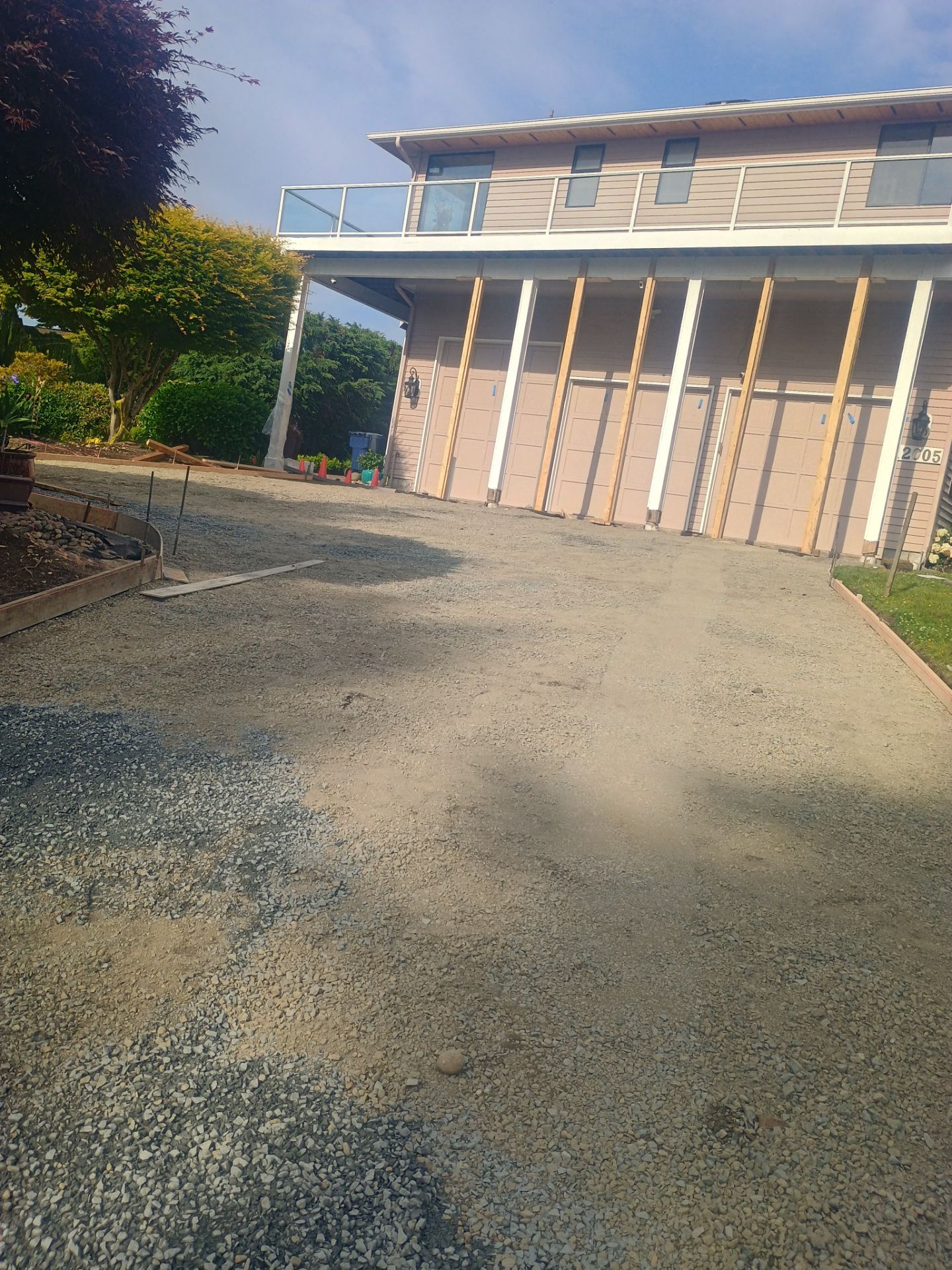 Concrete Driveway Repair | Edmonds  by Jireh Asphalt & Concrete Inc 