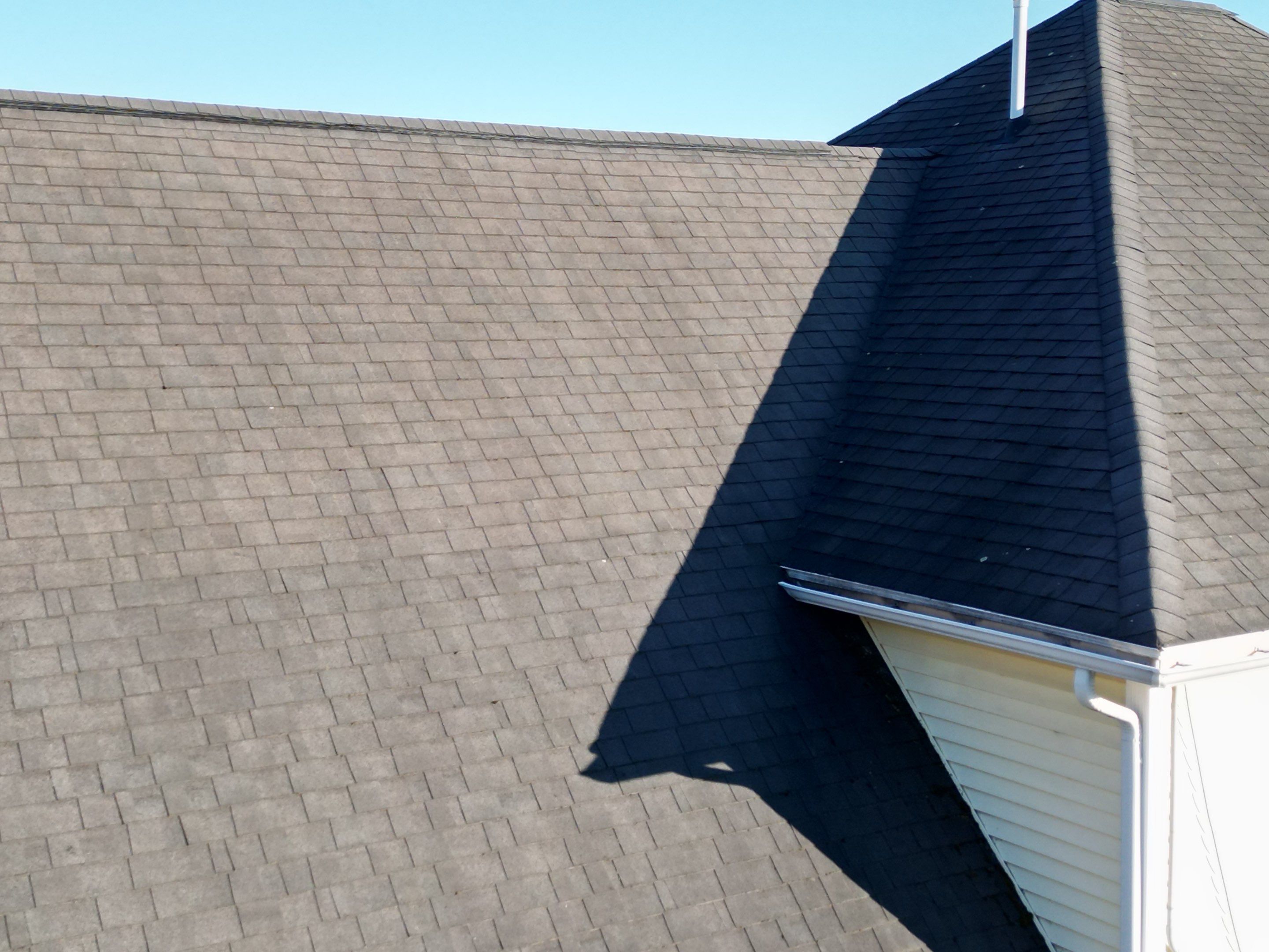 Roof Replacement in Littleton, MA by Mighty Dog Roofing of Greater Middlesex County