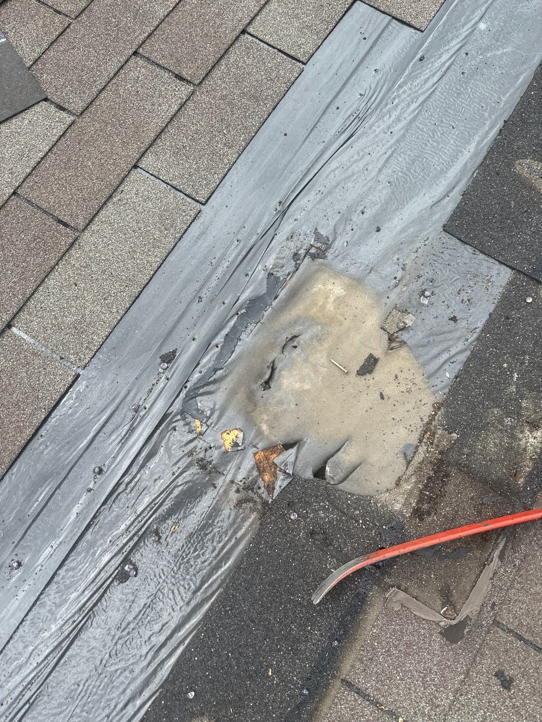 Hail Damage using Owen's Corning Duration (Lifetime) Shingles by Roof Repair Company