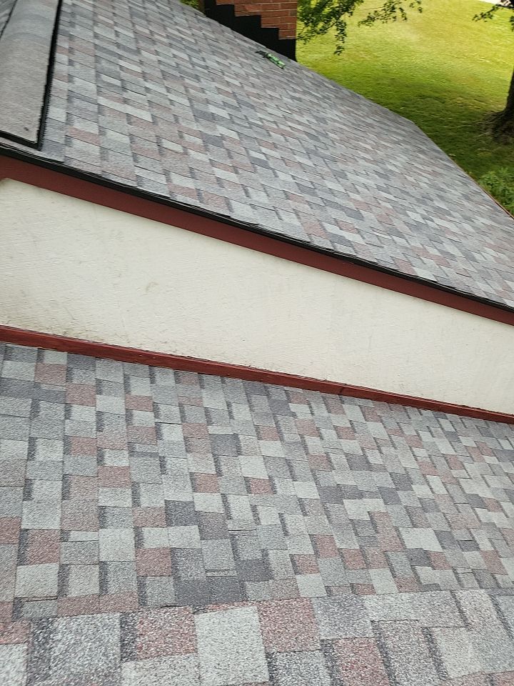 ATLAS PINNACLE HP W/SCOTCHGARD COLOR: SUMMER STORM  by Eagle Eye Roofing