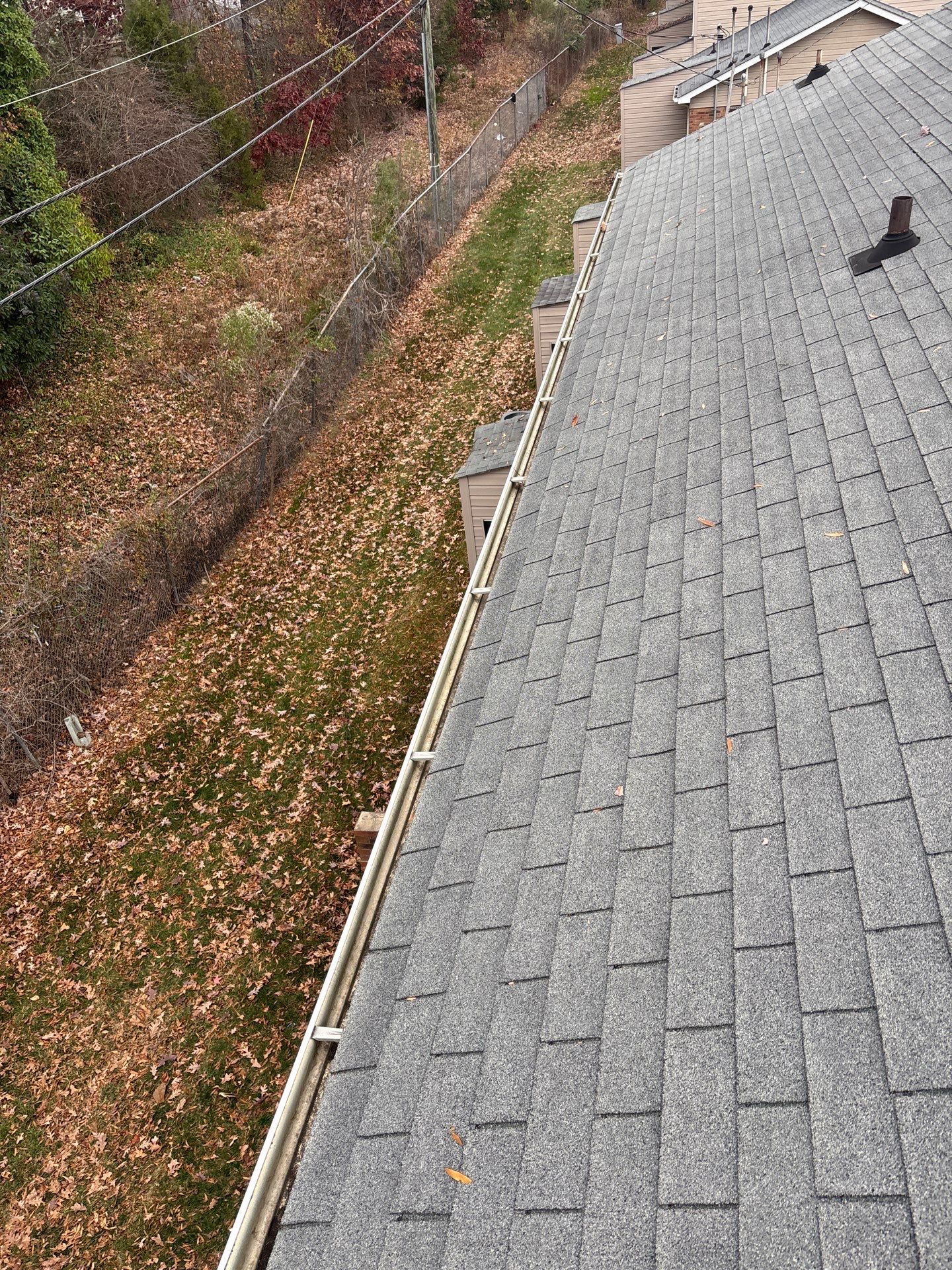 Commercial gutter cleaning Indian Trail & Matthews, NC after photo with clean gutters