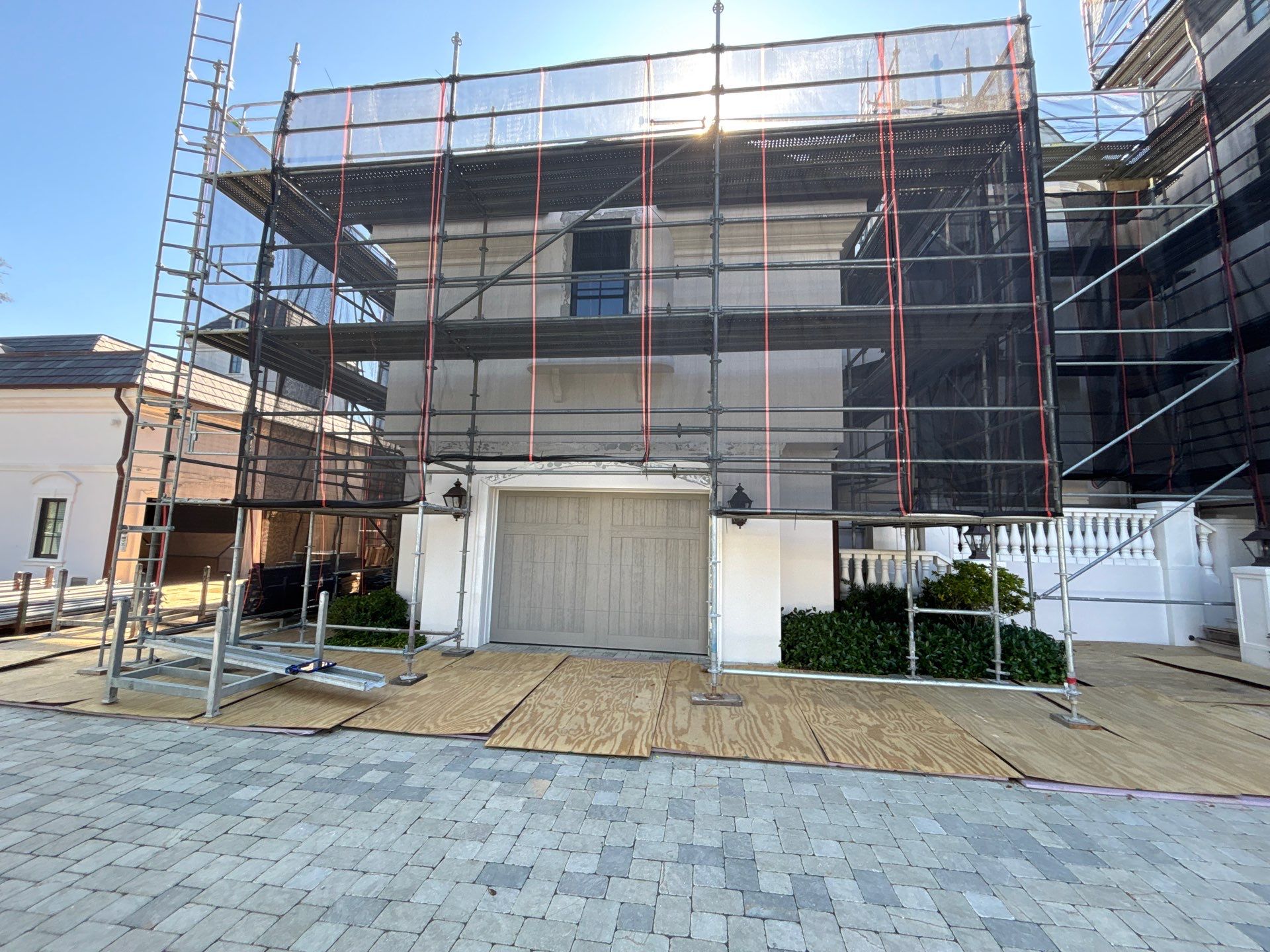 Gutter Installation using Half Round Seamless Gutters in Tampa FL by Gutter Professors