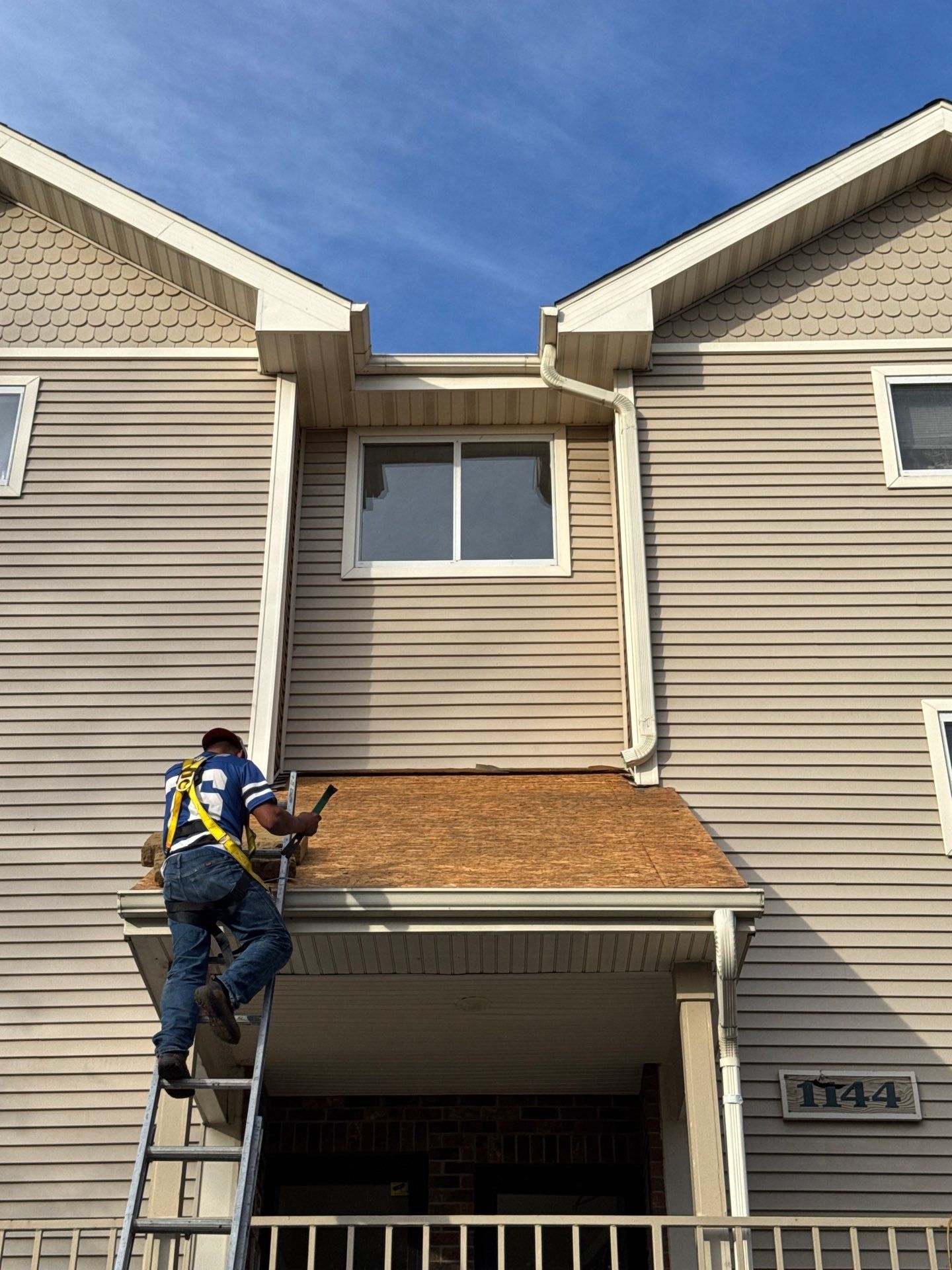 HVG 1144 by AFC Exteriors