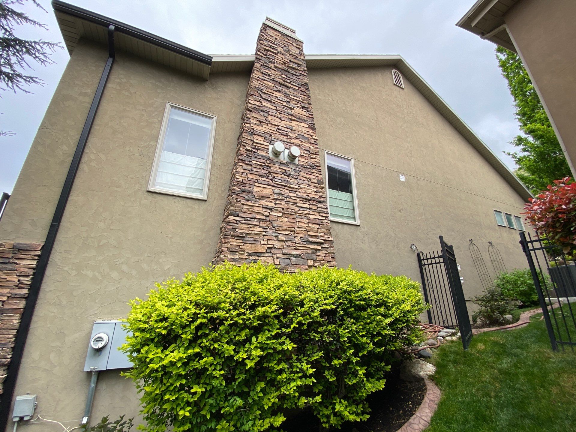 Project in Cottonwood Heights by Emerald Gotcha Gutters 