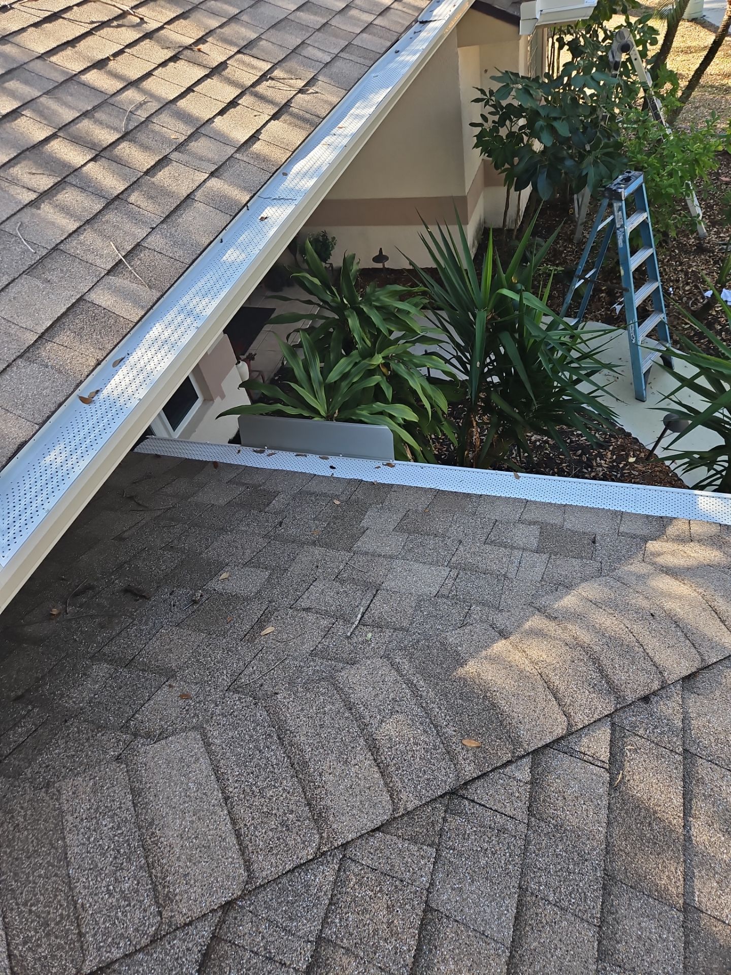 Seamless Aluminum Gutter Installation using 6 Inch Seamless Gutters in Sarasota FL by Gutter Professors