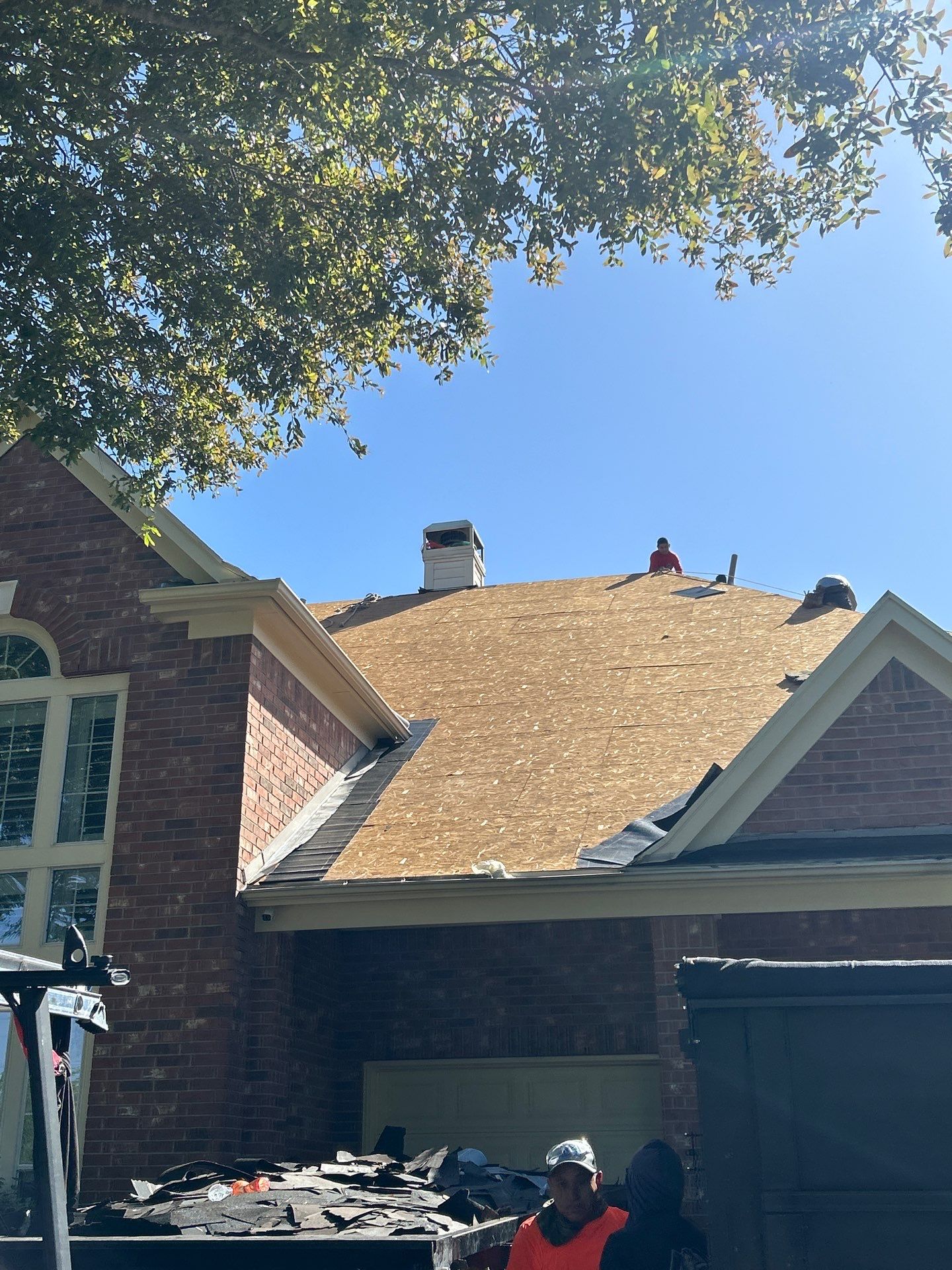 Residential Roofing Installation using Owen's Corning Duration (Lifetime) Shingles by Roof Repair Company