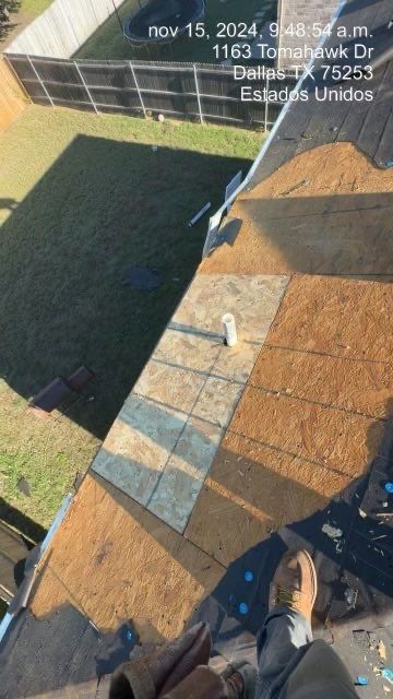 Project in Dallas by Armor Roofing | Exteriors