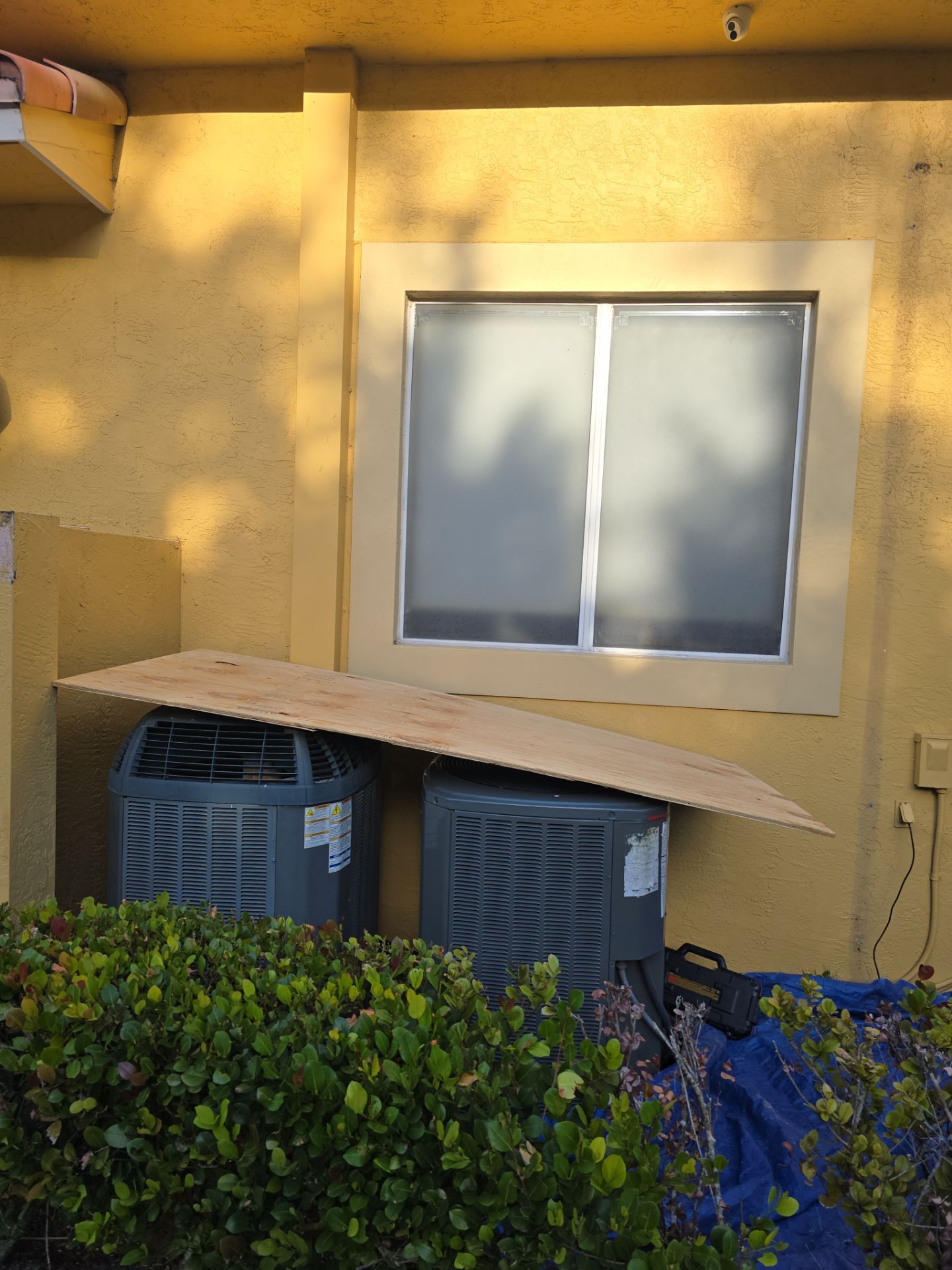 Metal Roof in Davie by Roofing Recovery