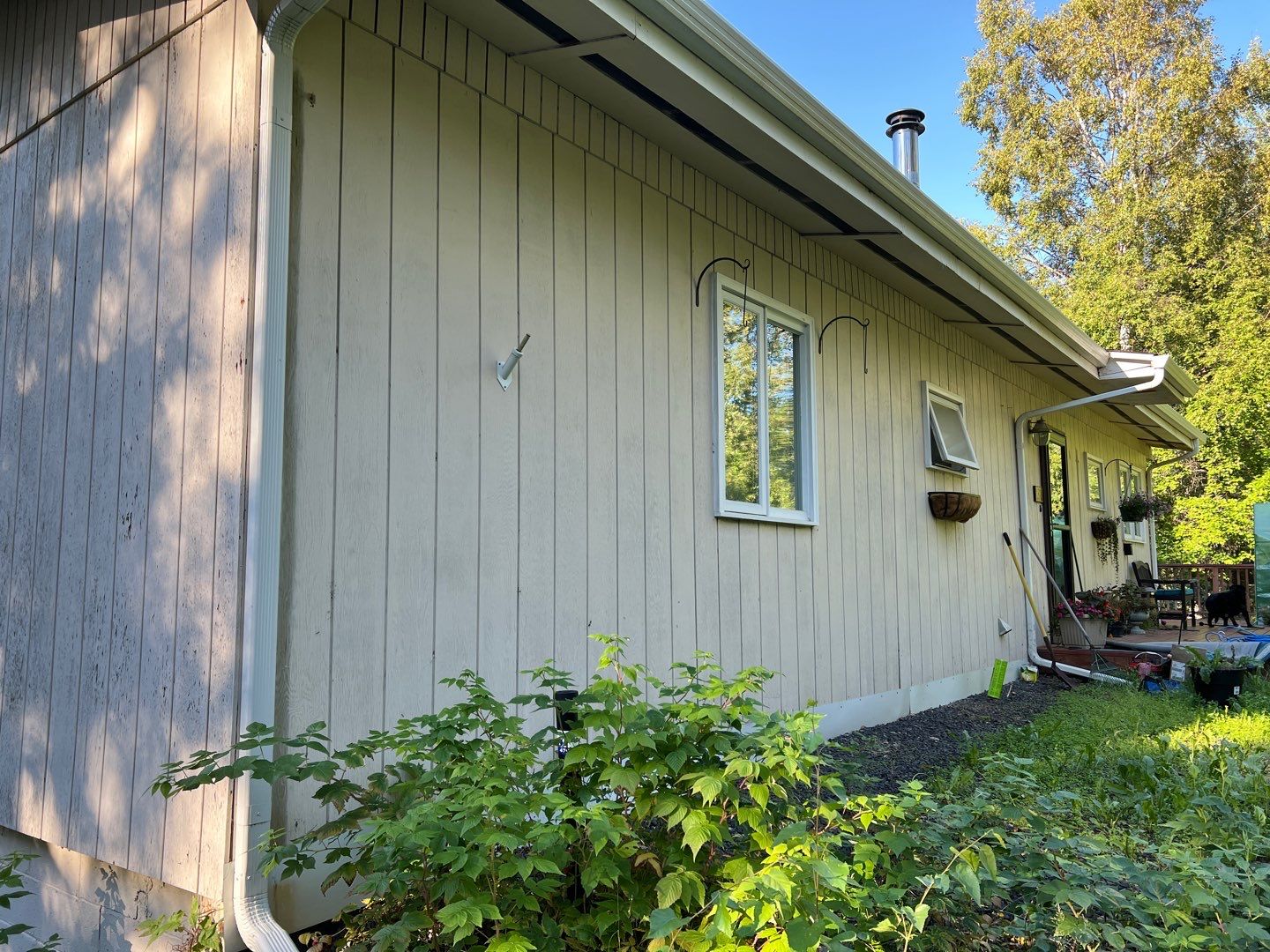 Beautiful Exterior Transformation by Midnight Sun Painting