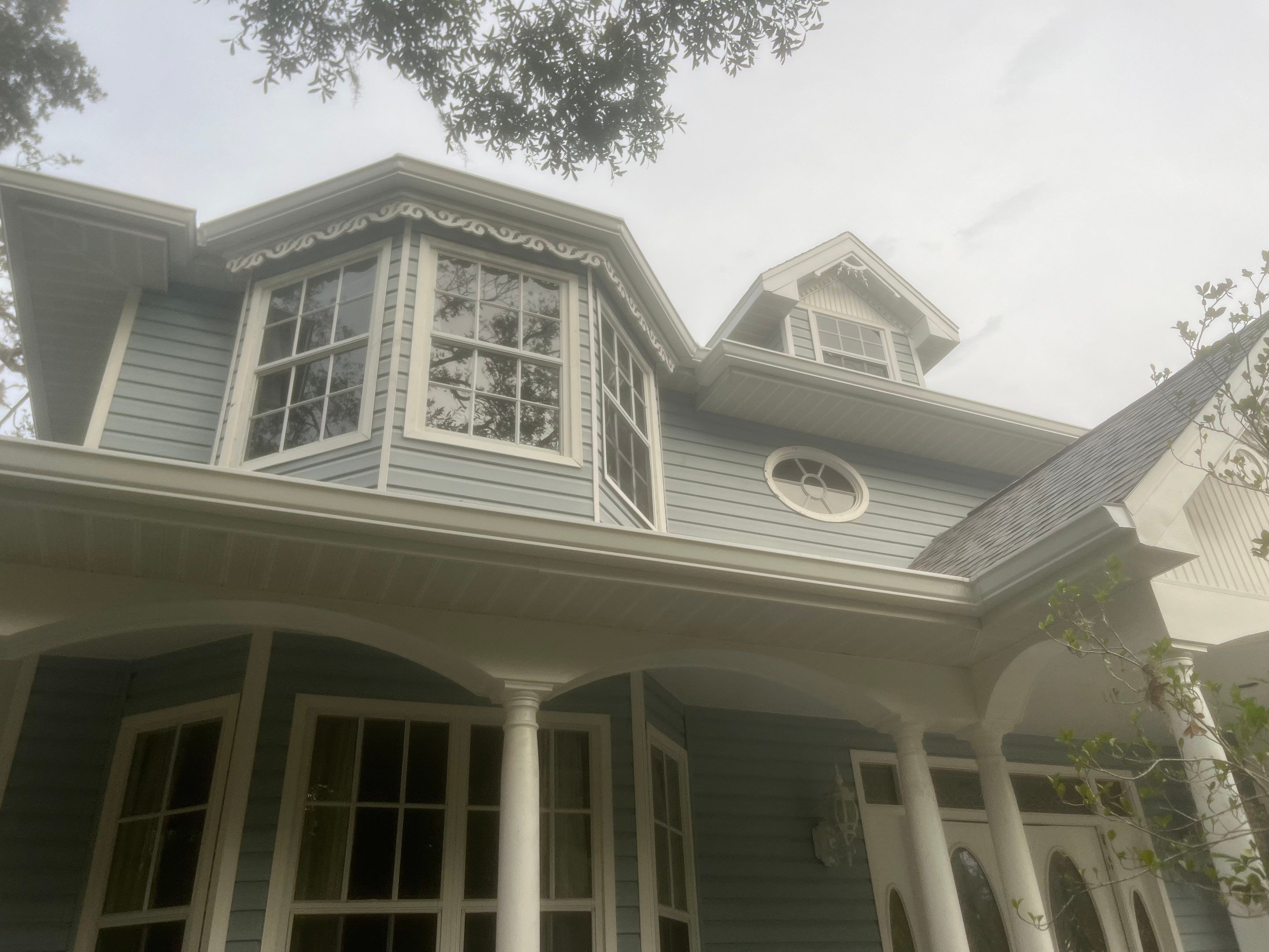 6-inch Seamless Gutters Installed in Bradenton FL by Gutter Professors