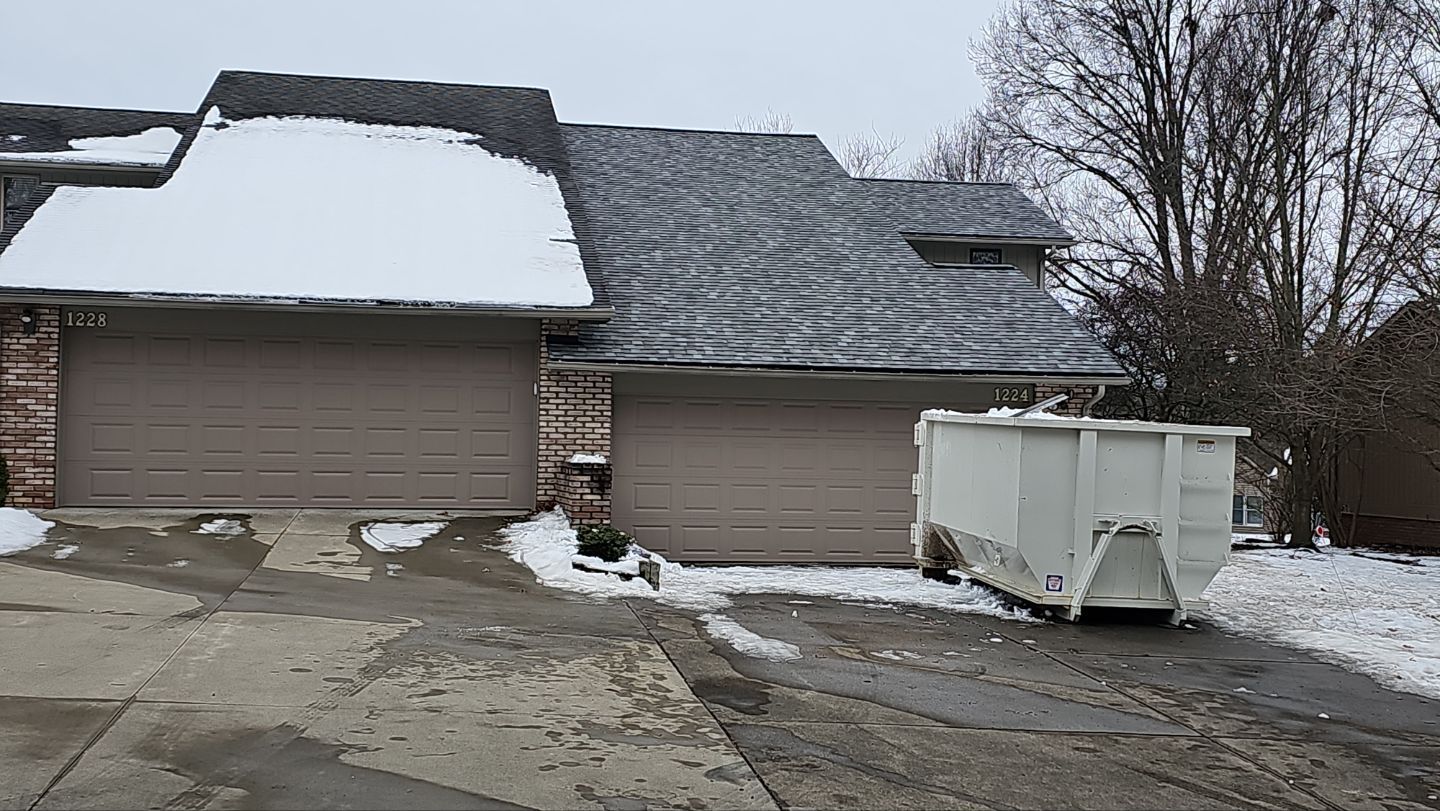 Atlas Pinnacle, Color, Coastal Granite, Drip Edge, Color, Black by Eagle Eye Roofing