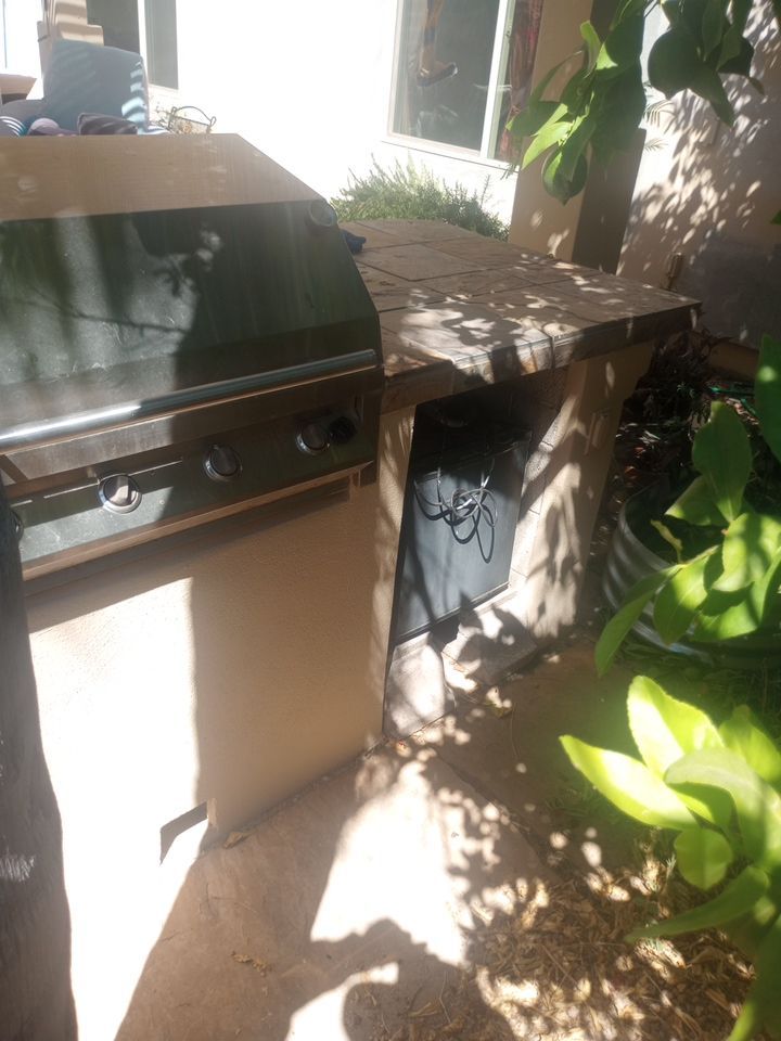 Exterior Painting Job in Scottsdale by Crash of Rhinos Painting & Garage Floors