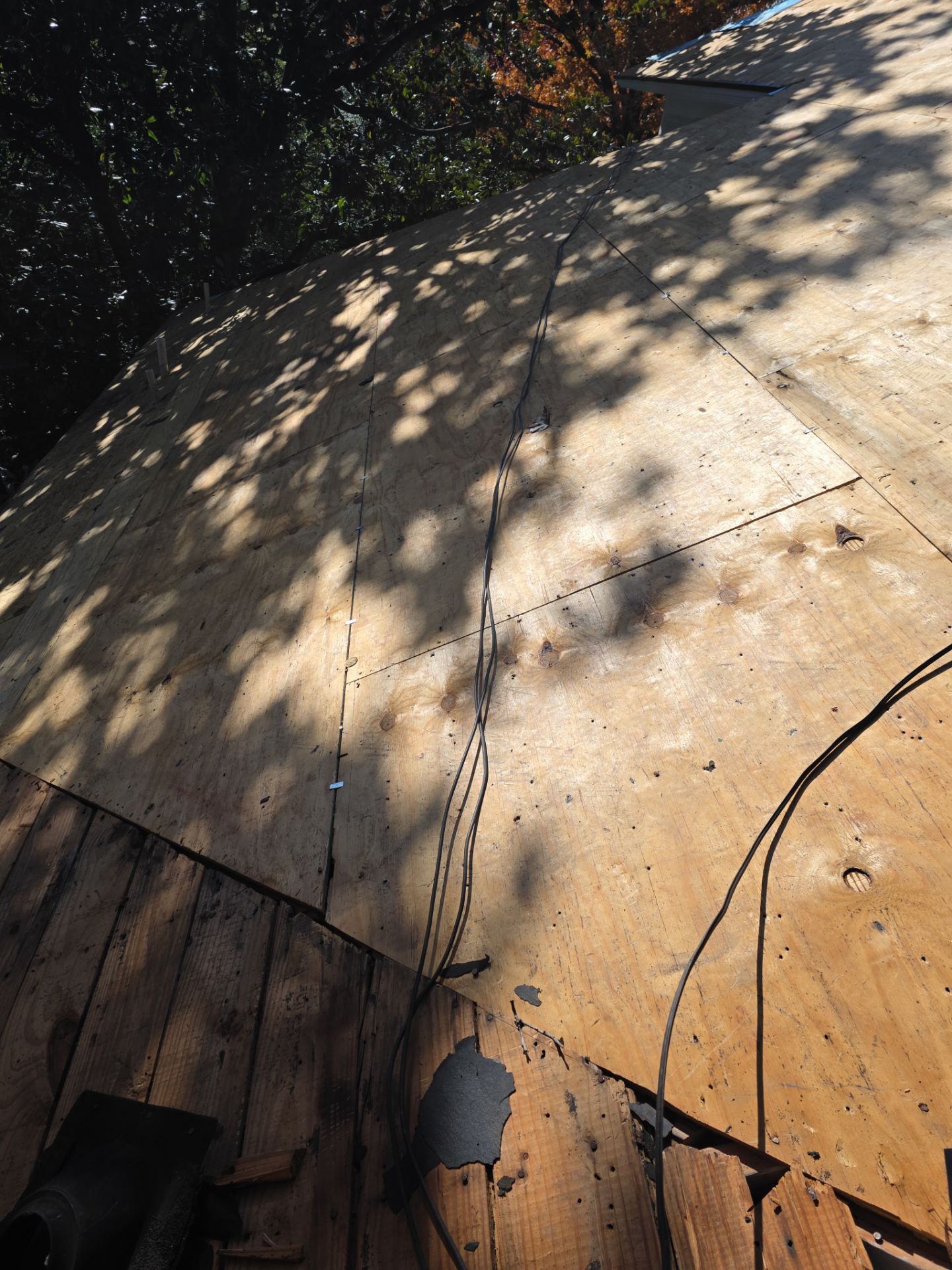 Project in Dallas by Armor Roofing | Exteriors