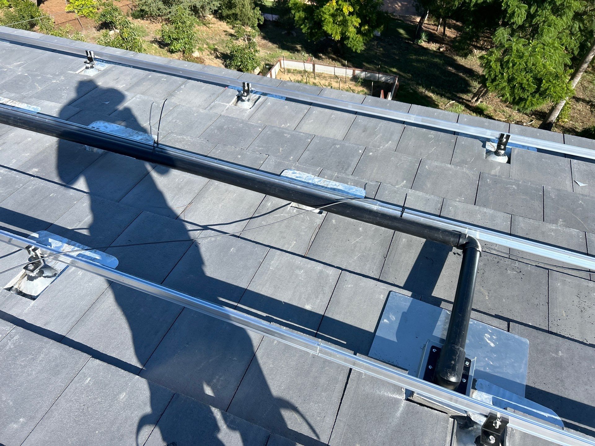 Thousand Oaks Residential Solar Array and Tesla Powerwall 3 Installation by AWS Solar
