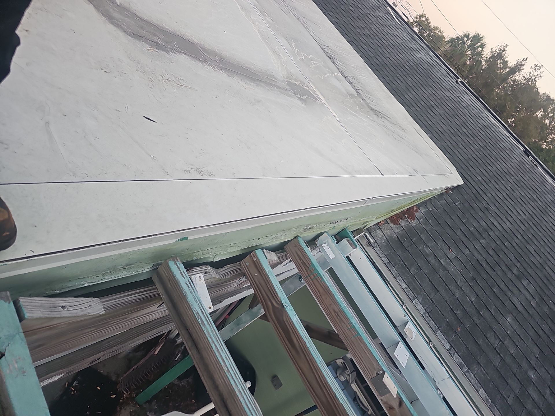 Project in St. Petersburg 33709 by Mitchell Roofing Company LLC 