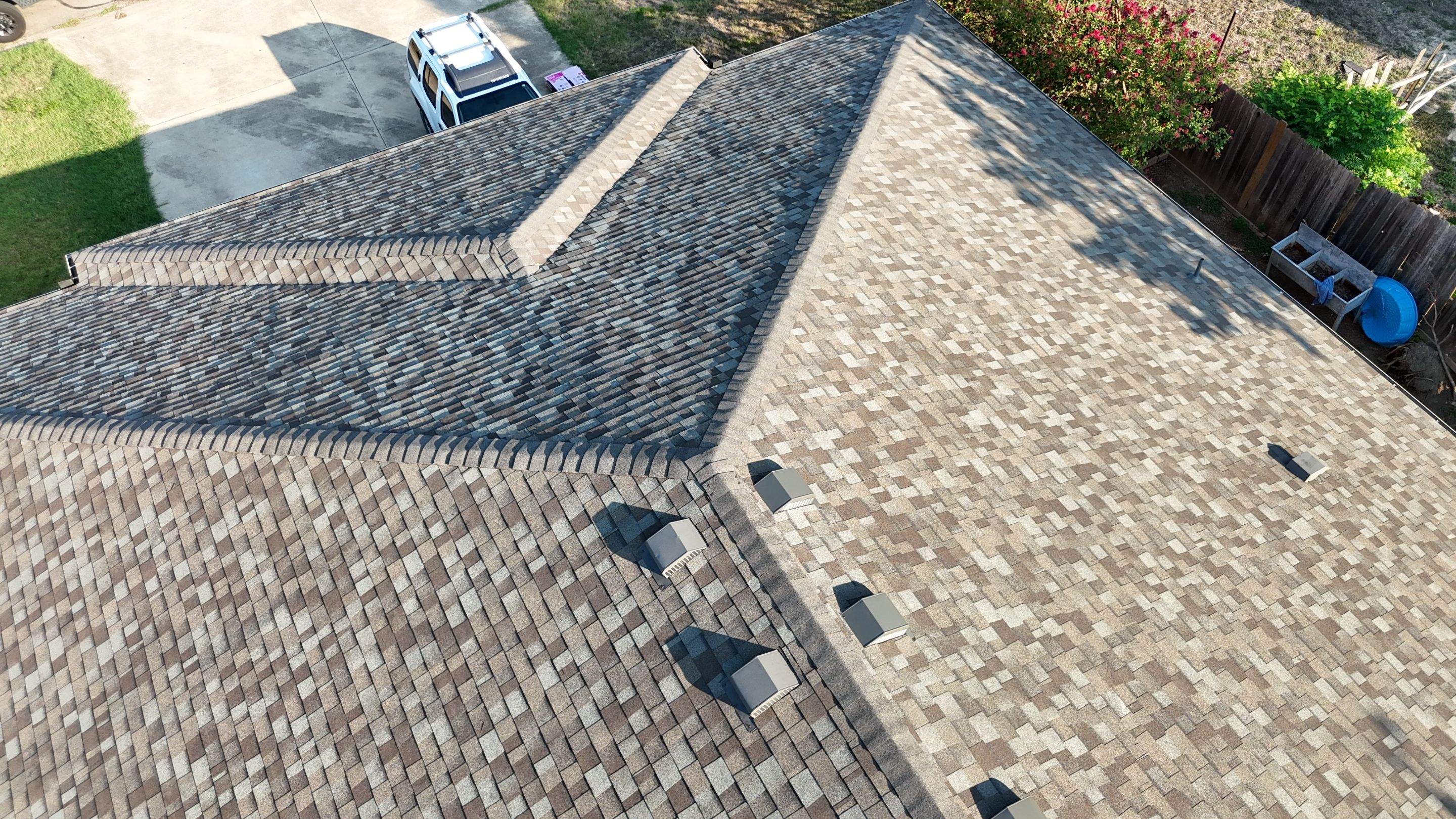 Driftwood - Owens Corning TruDefinition Duration by RoofsOnly.com