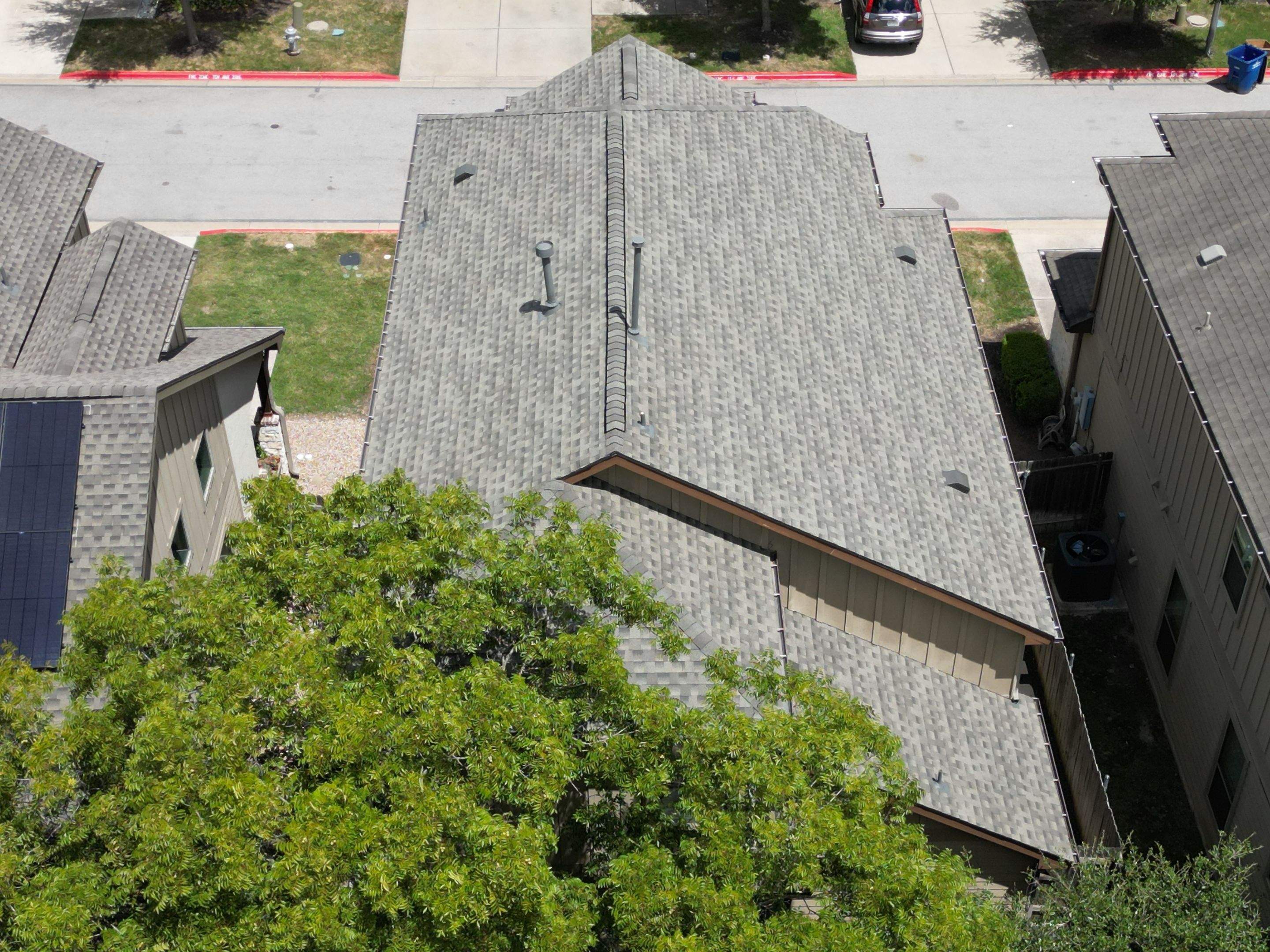 Weathered Wood - GAF Timberline HDZ by RoofsOnly.com