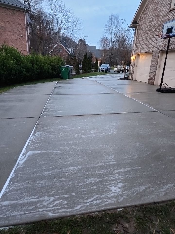 House Wash using cleaner by Power Wash Masters LLC