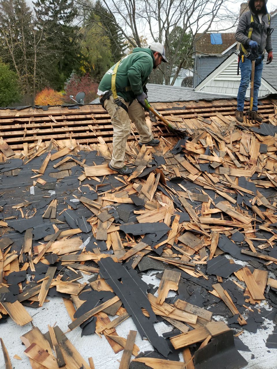 Asphalt Roof Replacement by Custom Installations