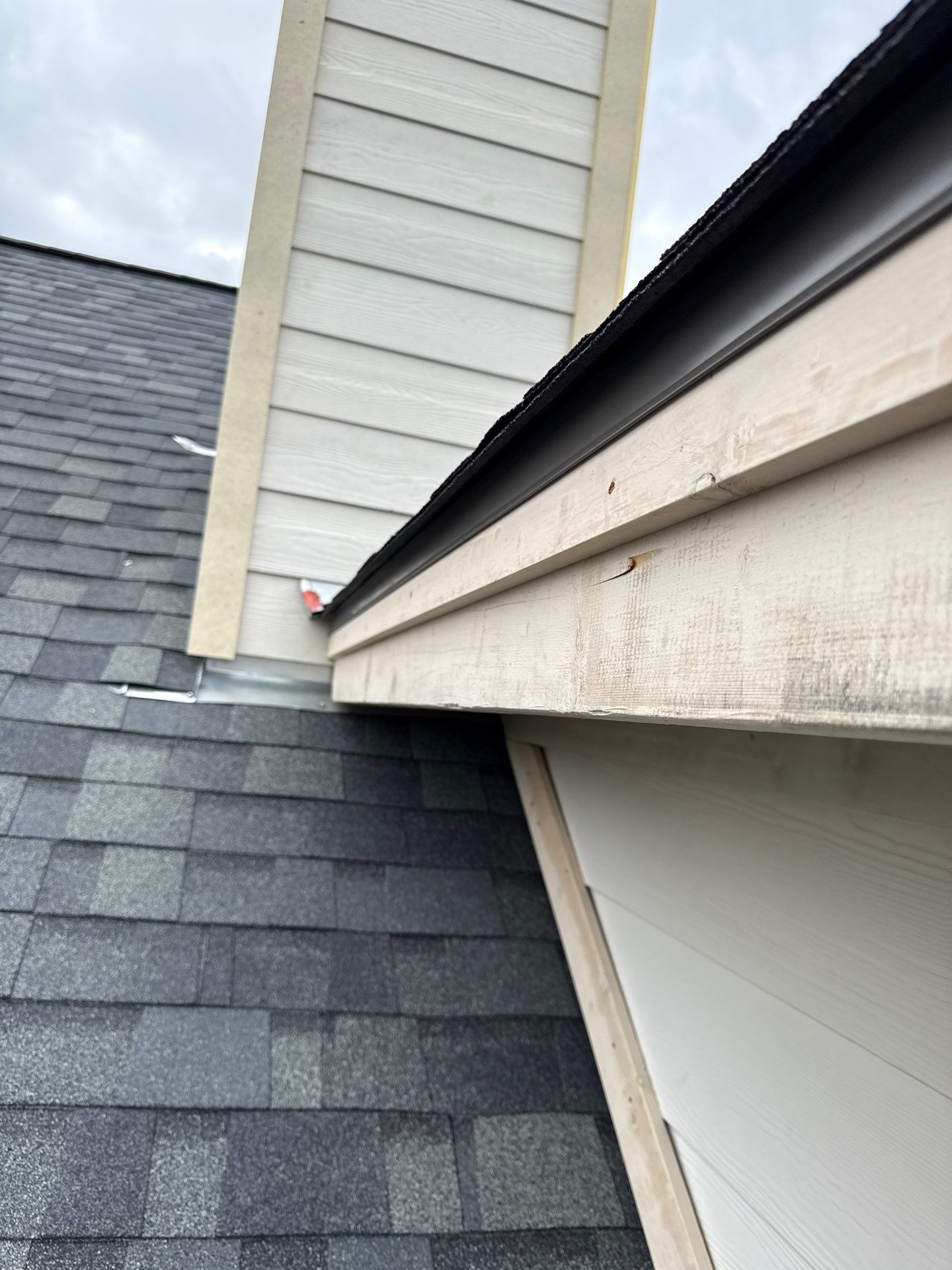 Residential Roof Replacement using Owens Corning - Oakridge - Estate Grey by Action Exteriors Austin