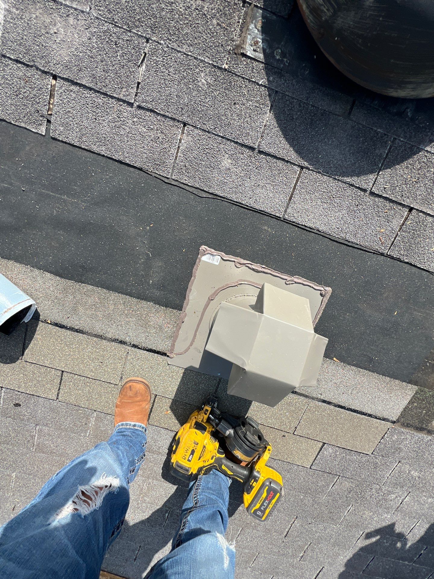 Residential Roofing Repair using Owen's Corning Duration (Lifetime) Shingles by Roof Repair Company