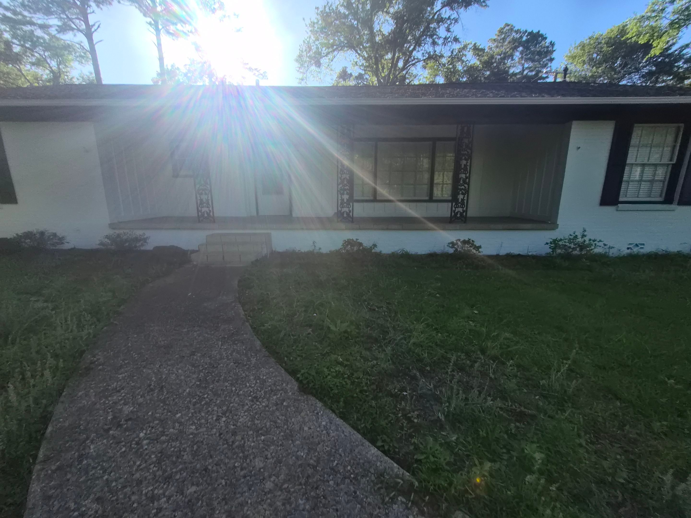 From Gray to Modern White: Exterior Repaint in Tyler, TX by Quality Coats Painting
