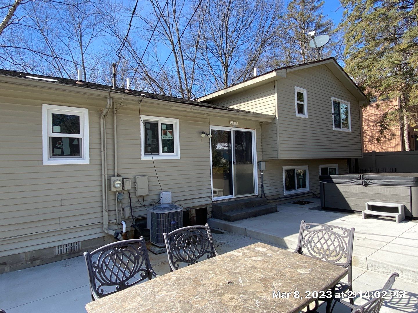 Window Installation using Replace windows  by Smart Roof