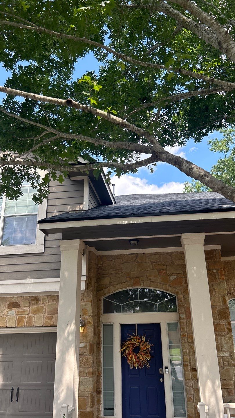 Onyx Black - Owens Corning TruDefinition Duration by RoofsOnly.com