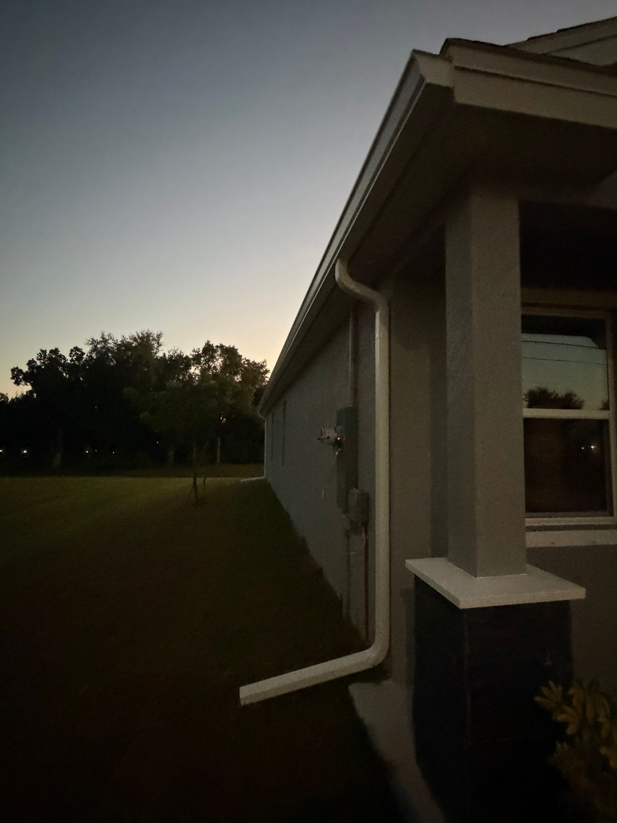 6-inch K-style Seamless Gutters in Punta Gorda FL by Gutter Professors