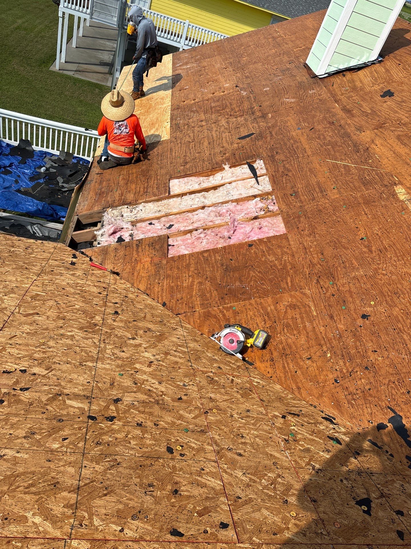Residential Roofing Repair using Owen's Corning Duration (Lifetime) Shingles by Roof Repair Company