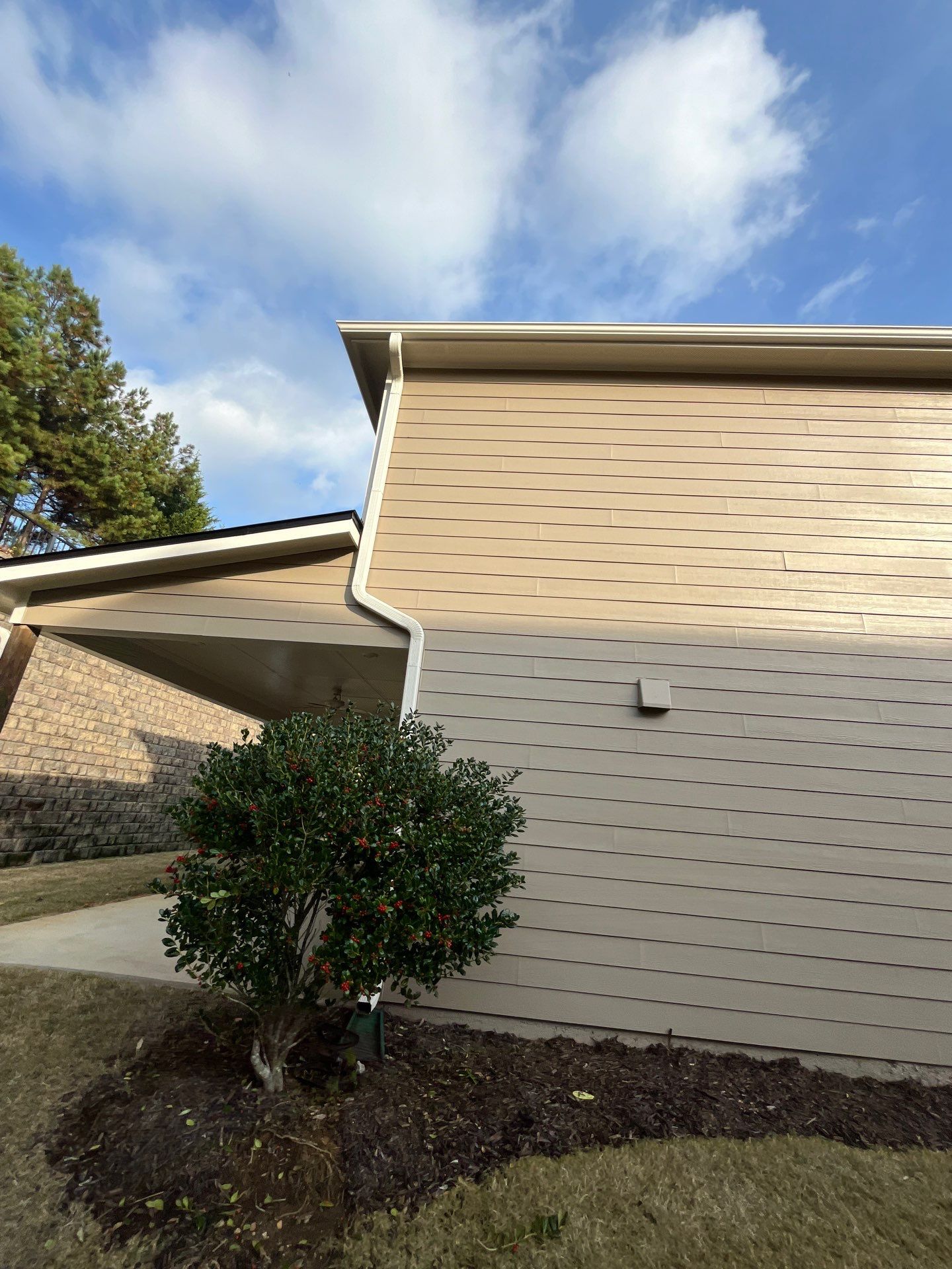 Exterior Repaint in Cumming by Five Star Painting