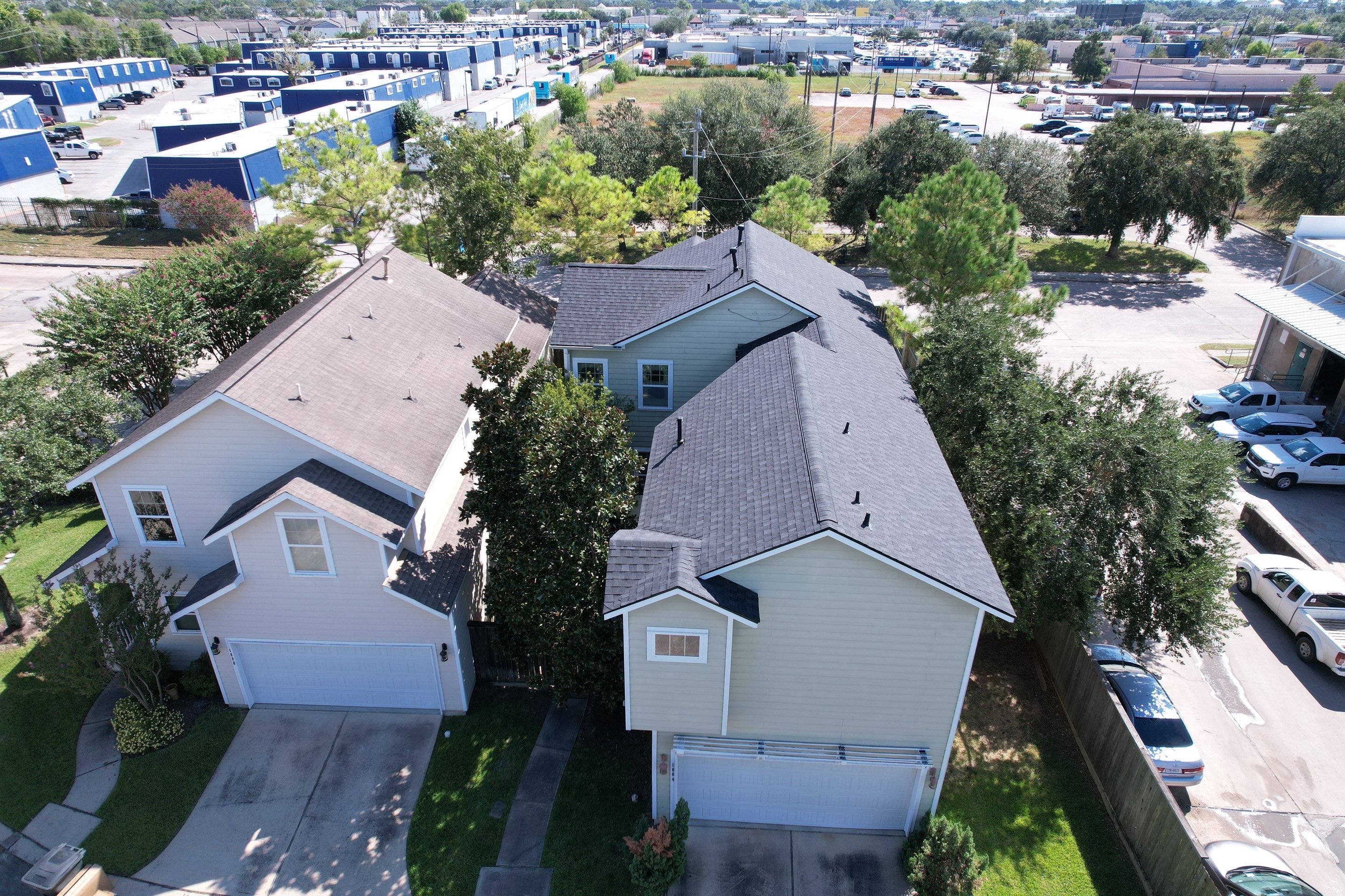 TAMKO Titan Rustic Black by STX Roofing