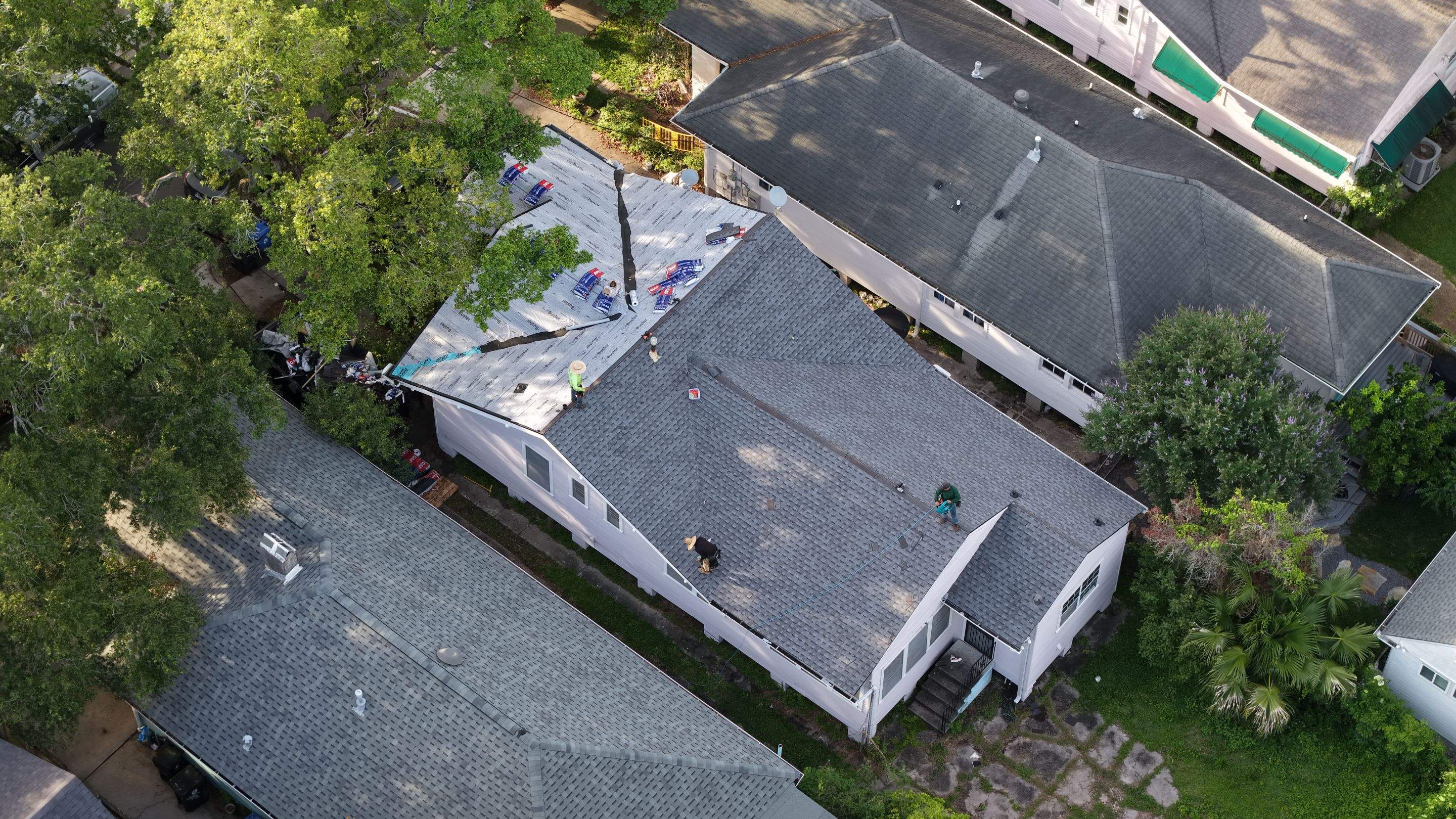 Roof Replacement in New Orleans by HDS Contractors