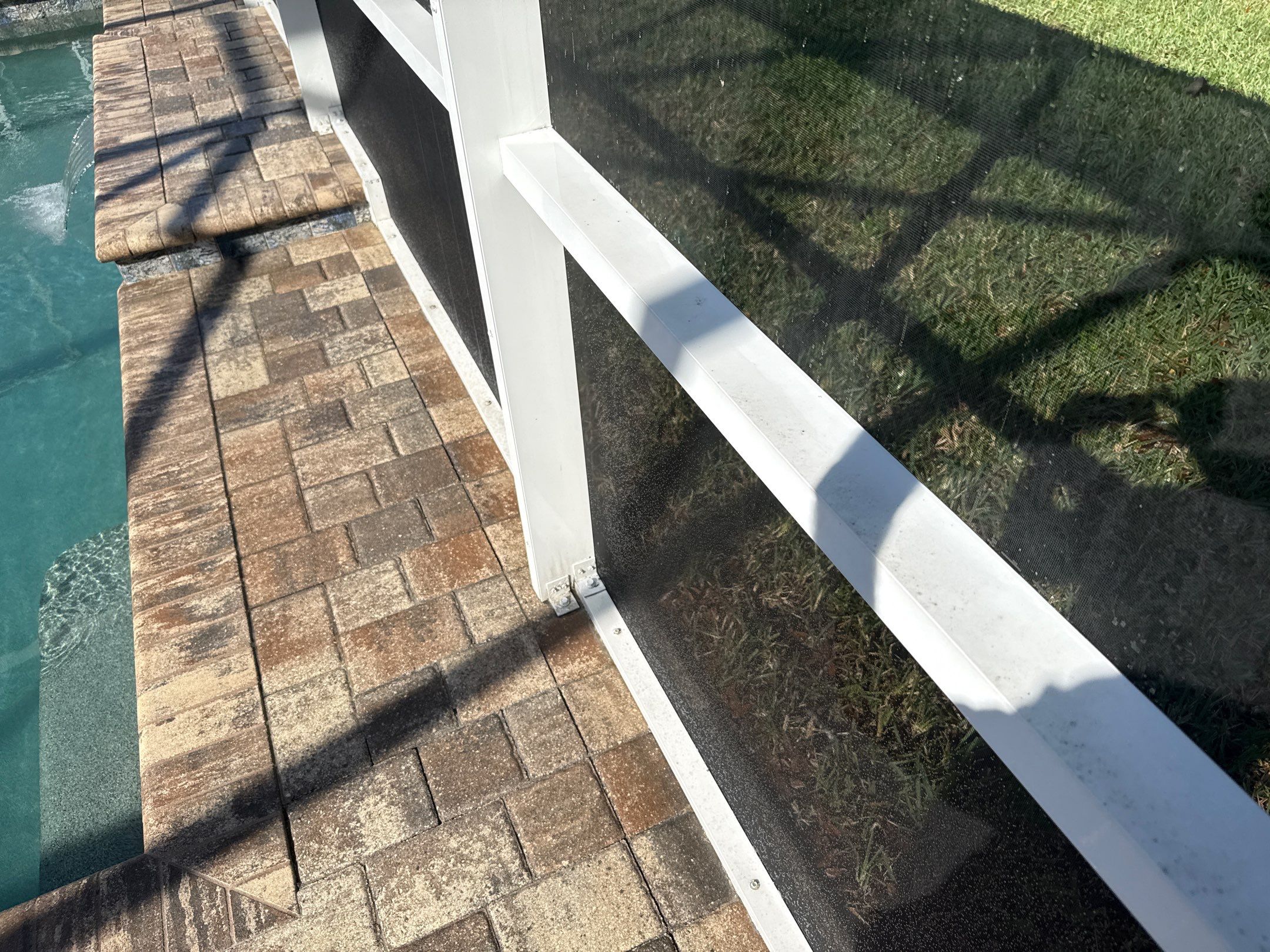 Paver Pool Deck Cleaning & Pool Cage Cleaning in River Point of Manatee – Bradenton, FL by Sunshine AquaWash