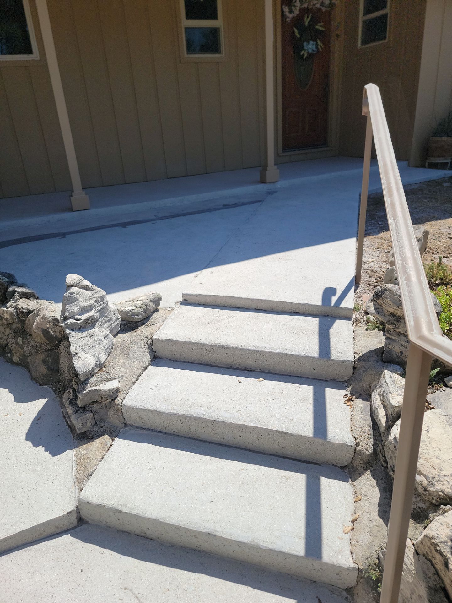 front porch using Penntek by MGP Coatings