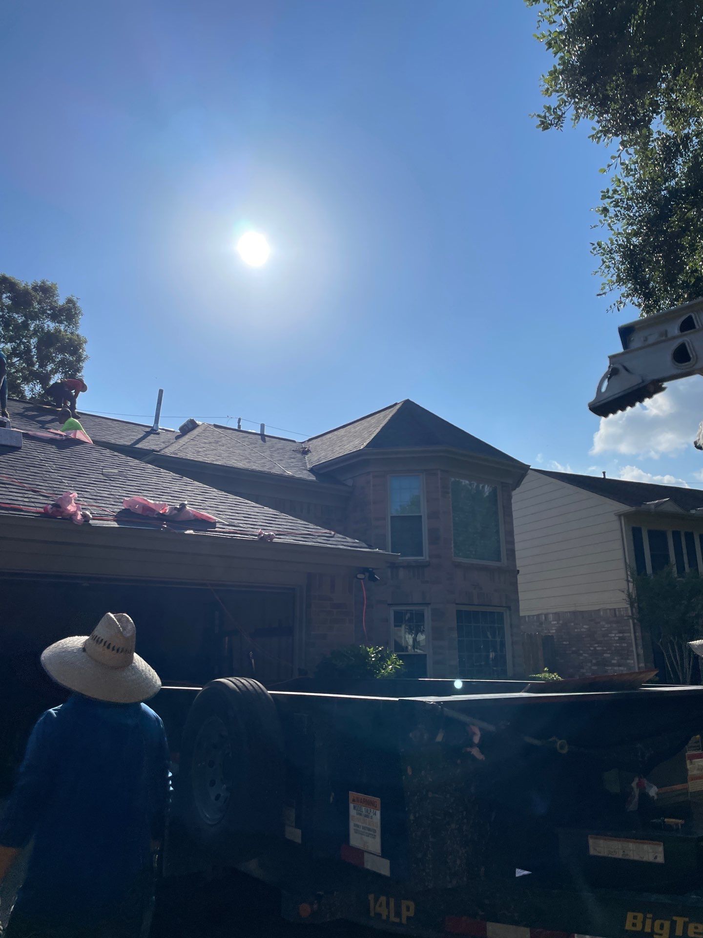 Residential Roofing Installation using Owen's Corning Duration (Lifetime) Shingles by Roof Repair Company