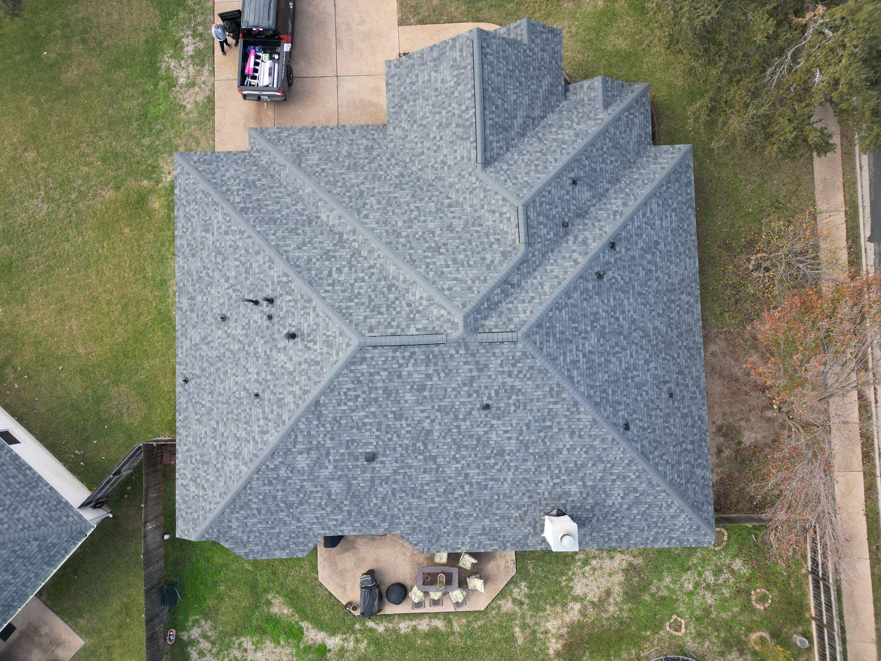 Estate Gray - Owens Corning TruDefinition Duration by RoofsOnly.com