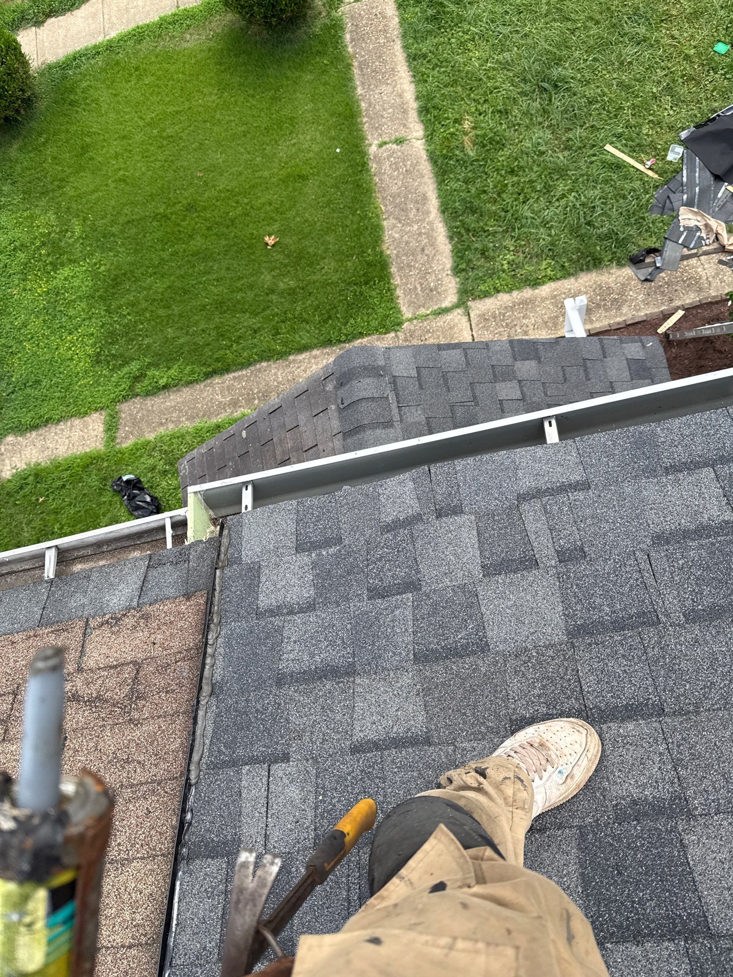 Arlington: Residential Roof Replacement with CertainTeed Landmark Pro in Max Def Pewterwood by RM Banning, Inc.